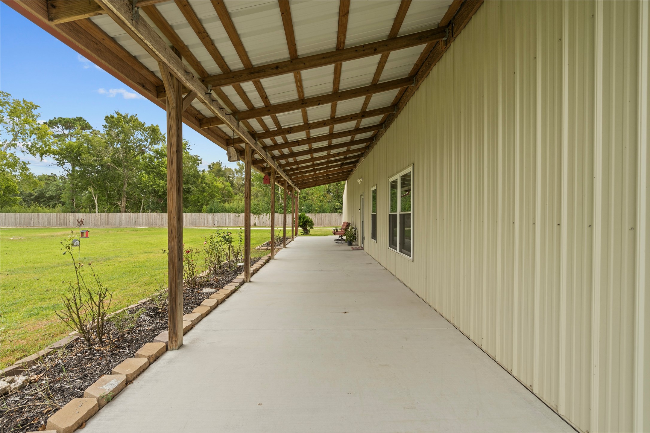 4886 Wickwillow Lane, Alvin, TX 77511
