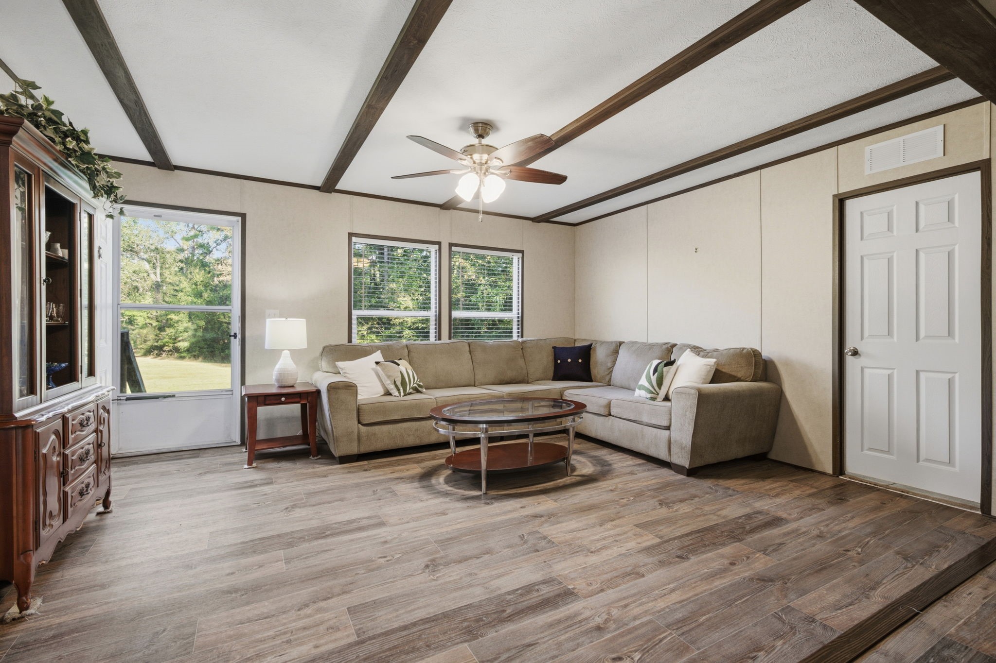 7497 Hidden Acres Drive, Cleveland, TX 77328 7497 Hidden Acres Drive, Cleveland, TX 77328