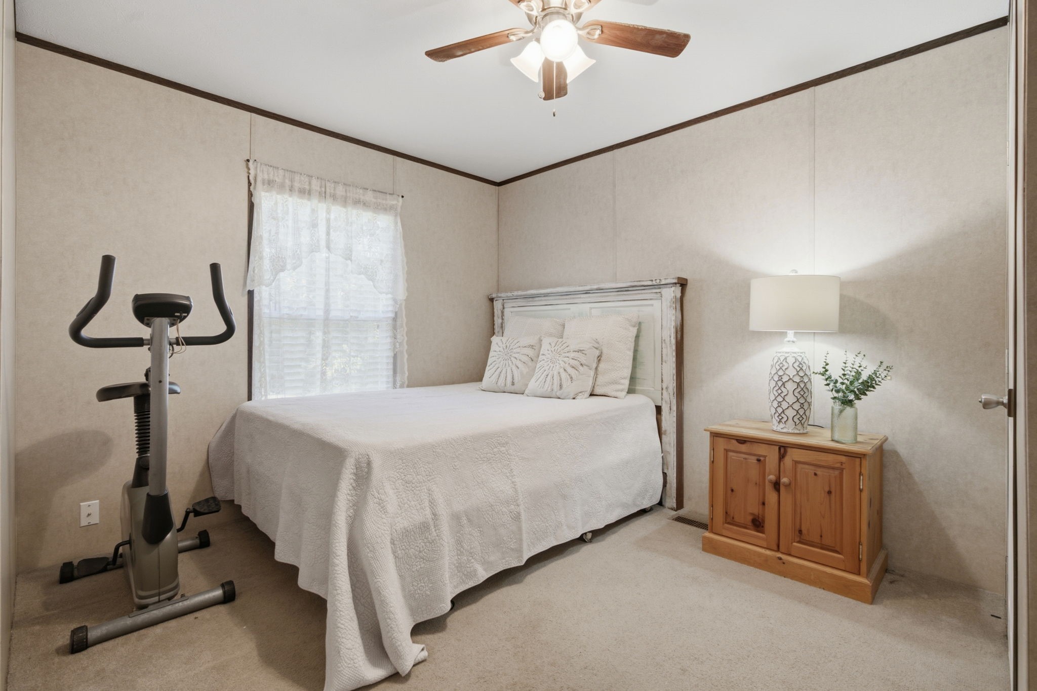 7497 Hidden Acres Drive, Cleveland, TX 77328