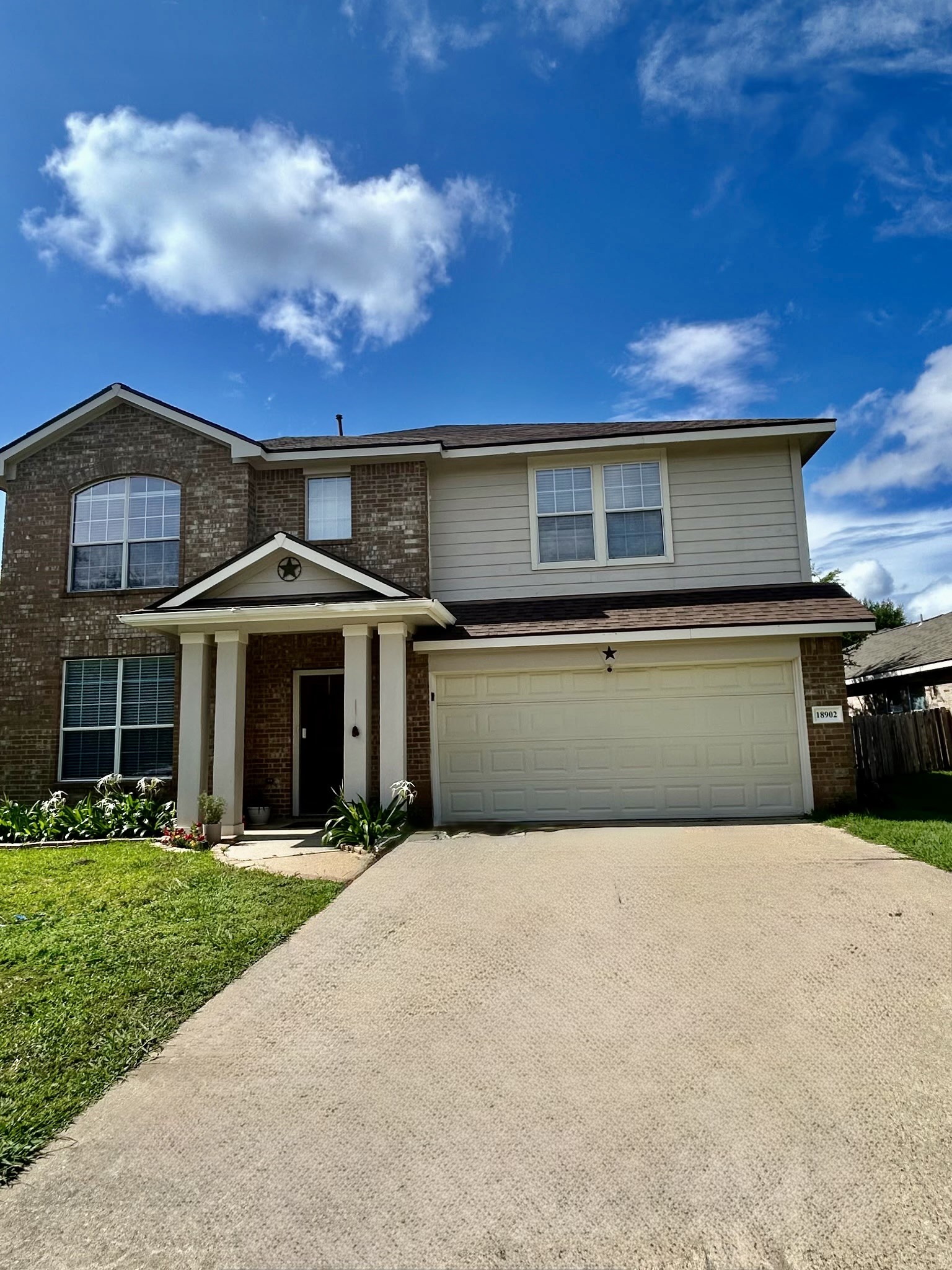 18902 Cluster Oaks Drive, Magnolia, TX 77355 18902 Cluster Oaks Drive, Magnolia, TX 77355