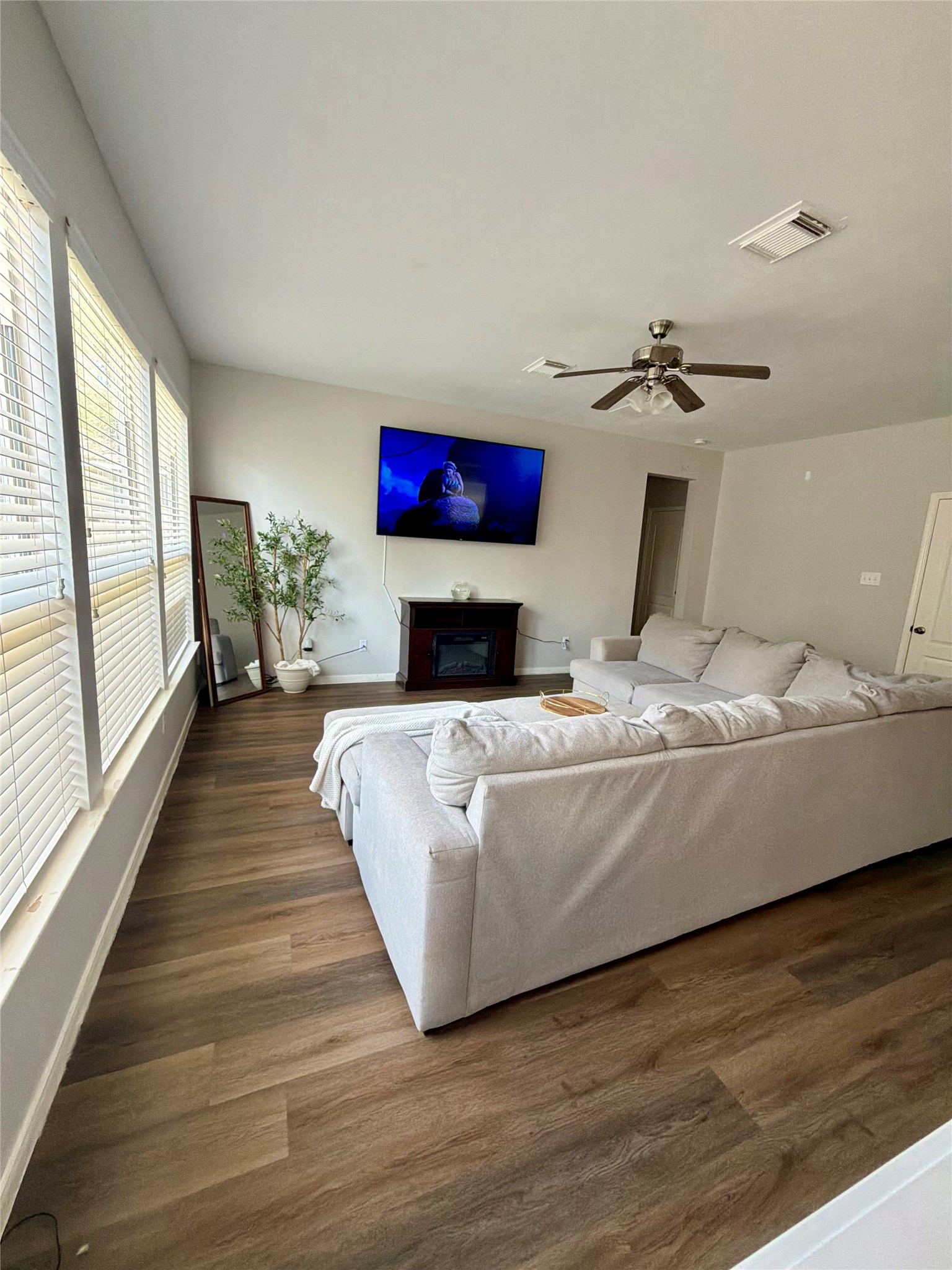 18902 Cluster Oaks Drive, Magnolia, TX 77355
