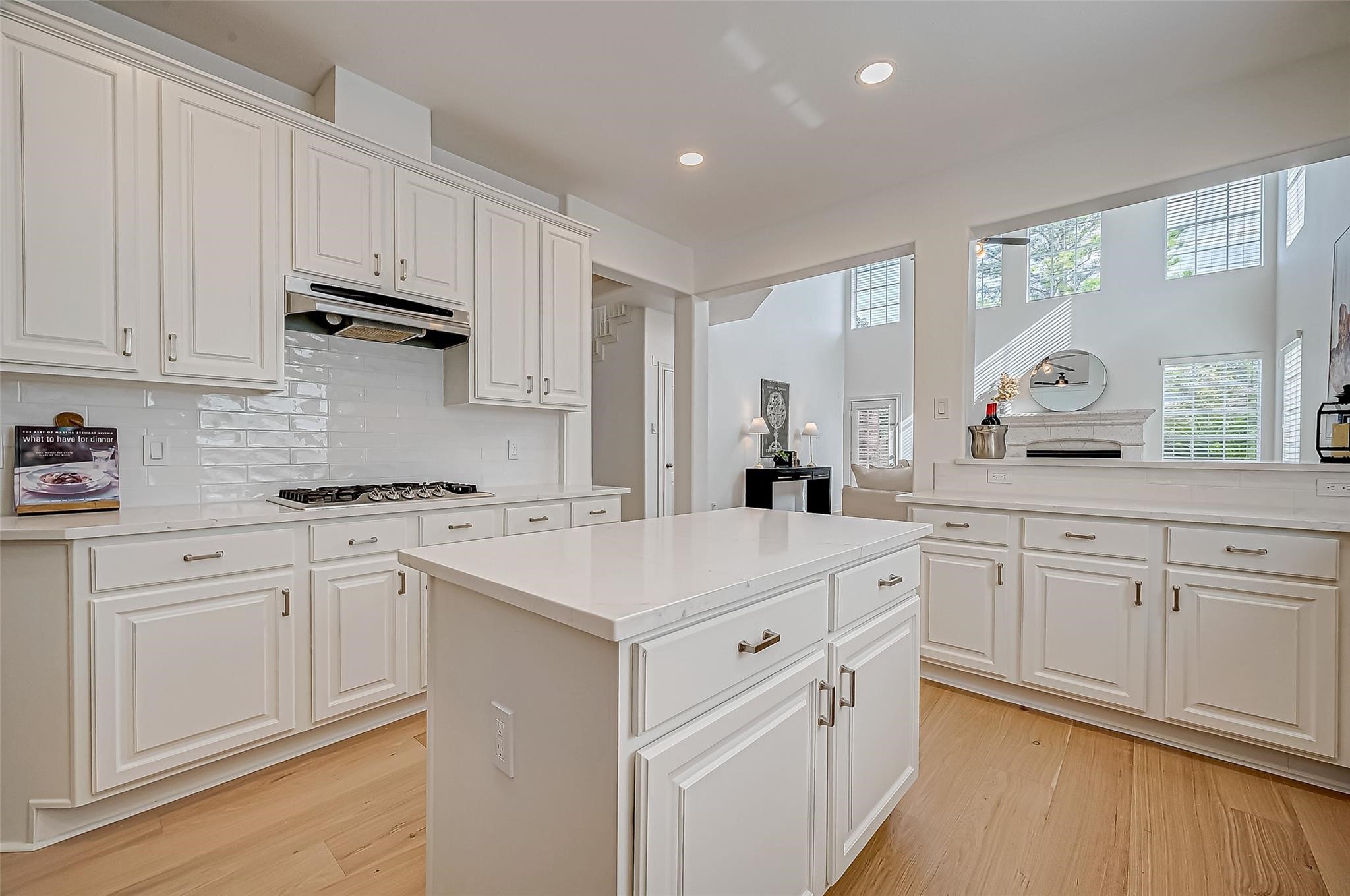 3207 Enclave Trail, Houston, TX 77077