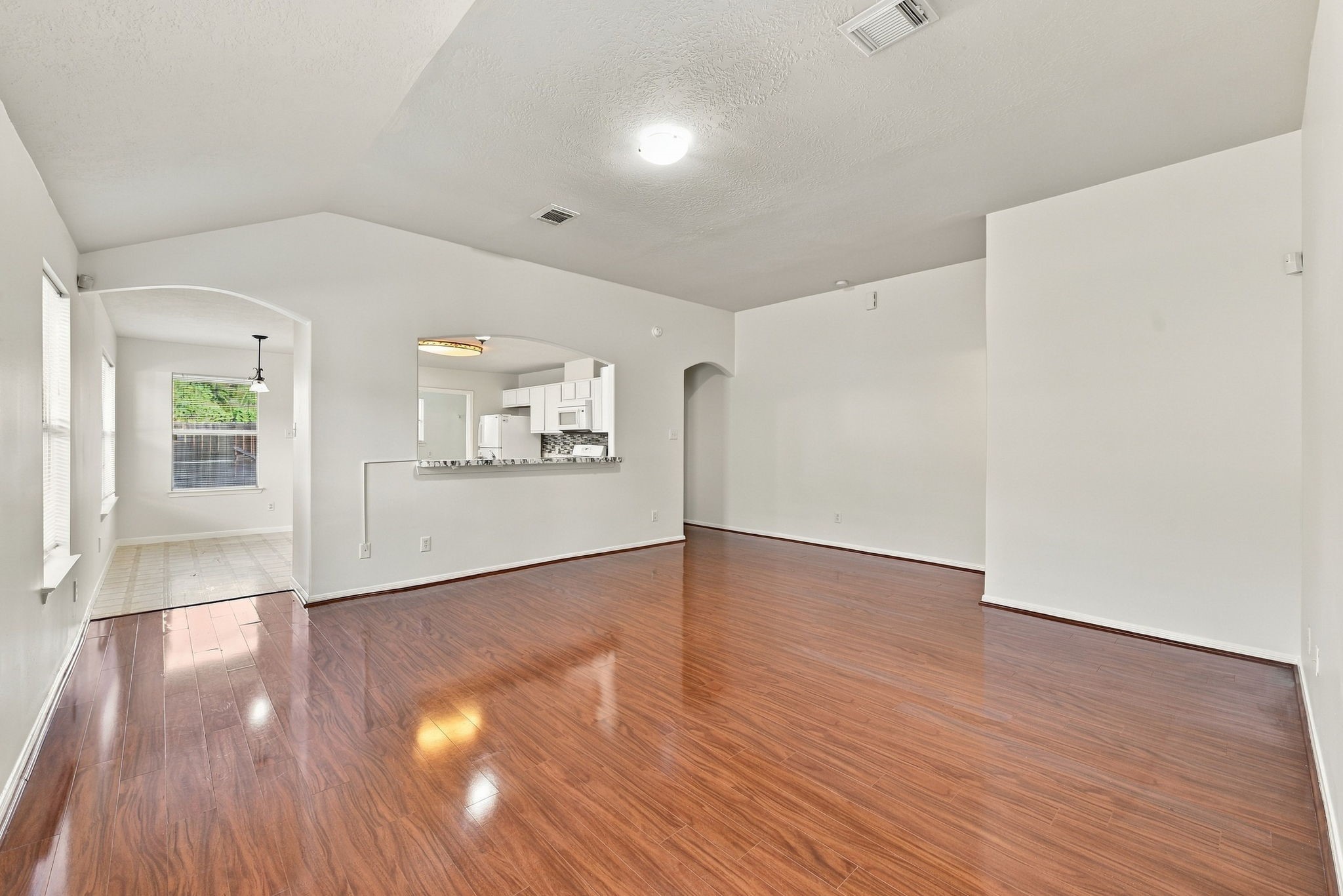 6718 Devonport Drive, Katy, TX 77449 6718 Devonport Drive, Katy, TX 77449