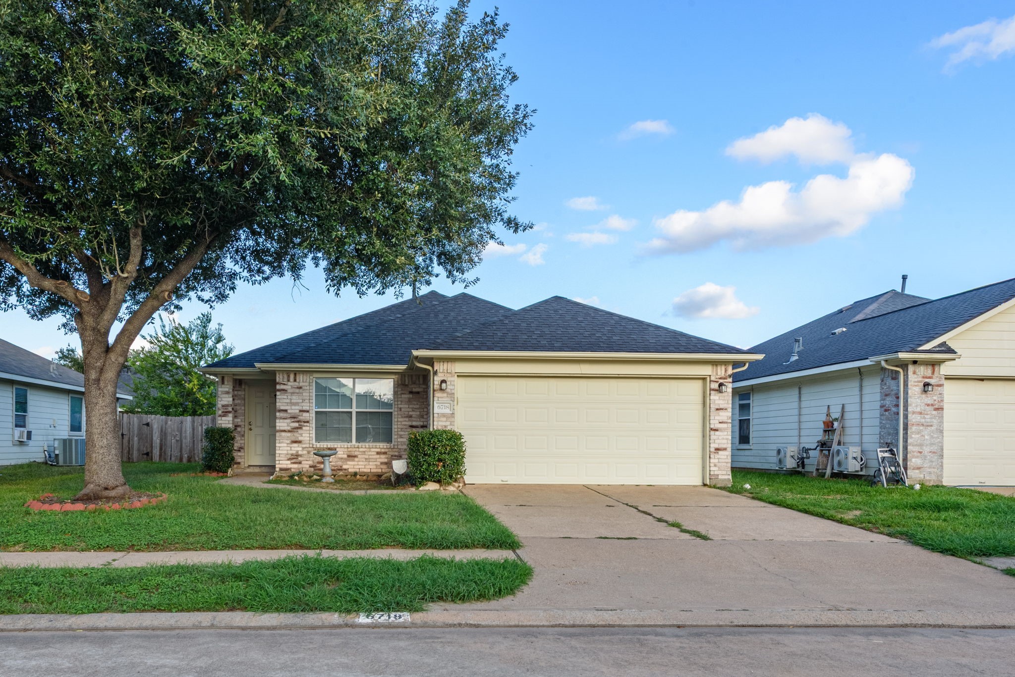 6718 Devonport Drive, Katy, TX 77449 6718 Devonport Drive, Katy, TX 77449