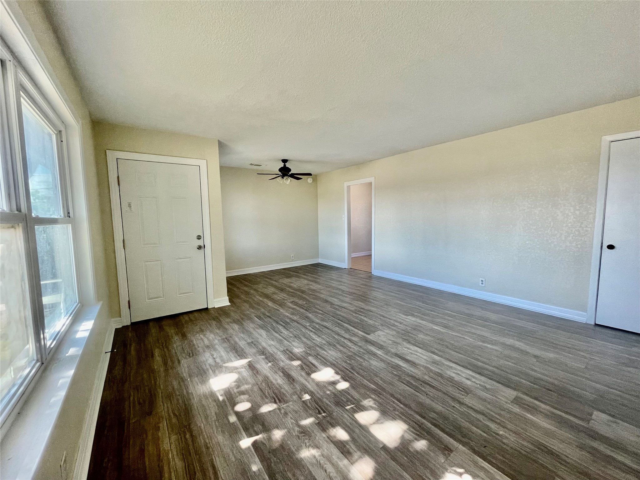 1206 W 11th Street, Freeport, TX 77541 1206 W 11th Street, Freeport, TX 77541