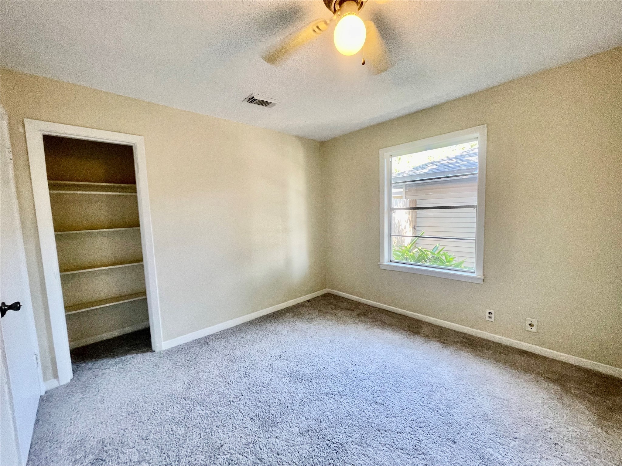 1206 W 11th Street, Freeport, TX 77541