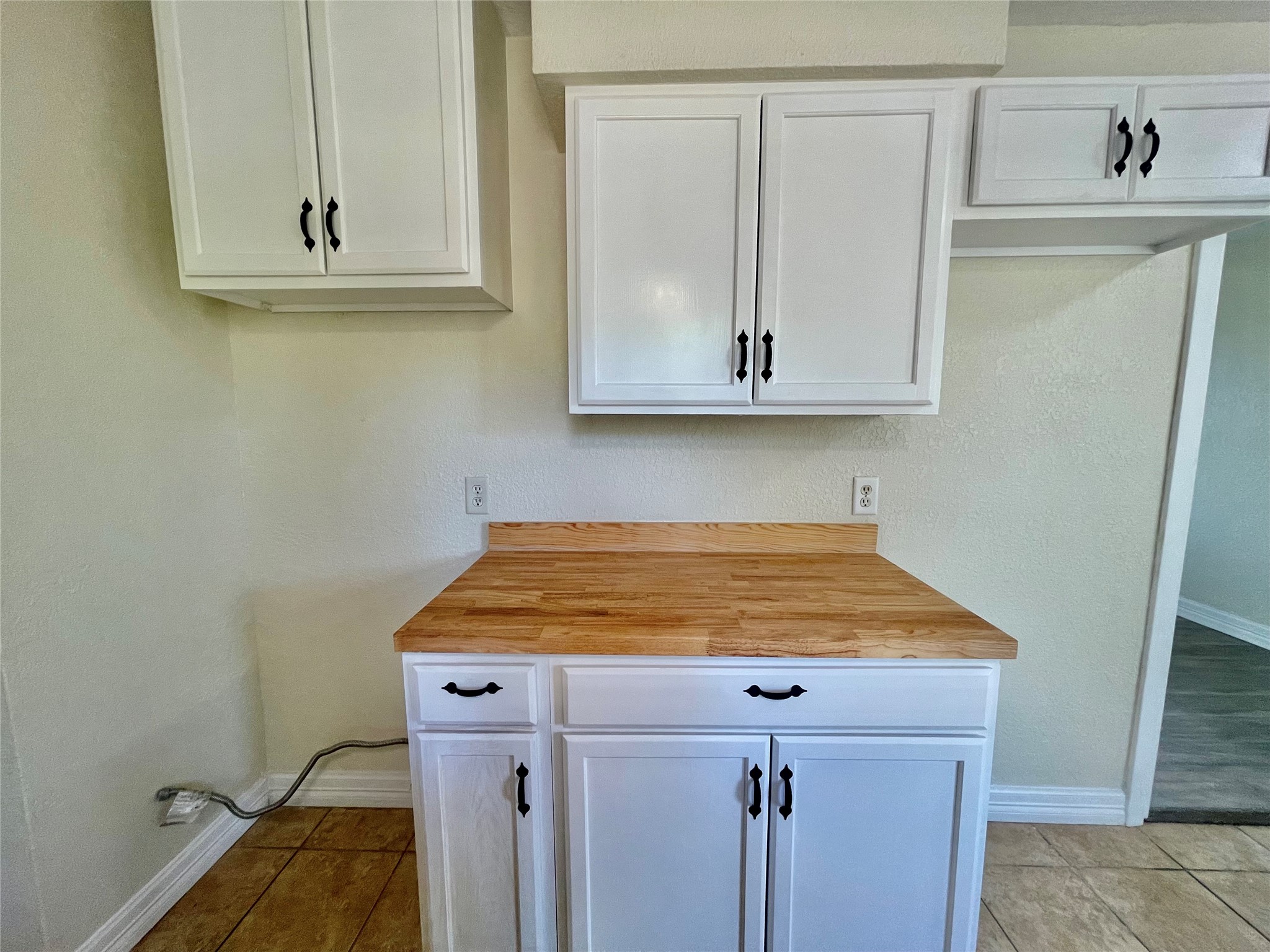 1206 W 11th Street, Freeport, TX 77541