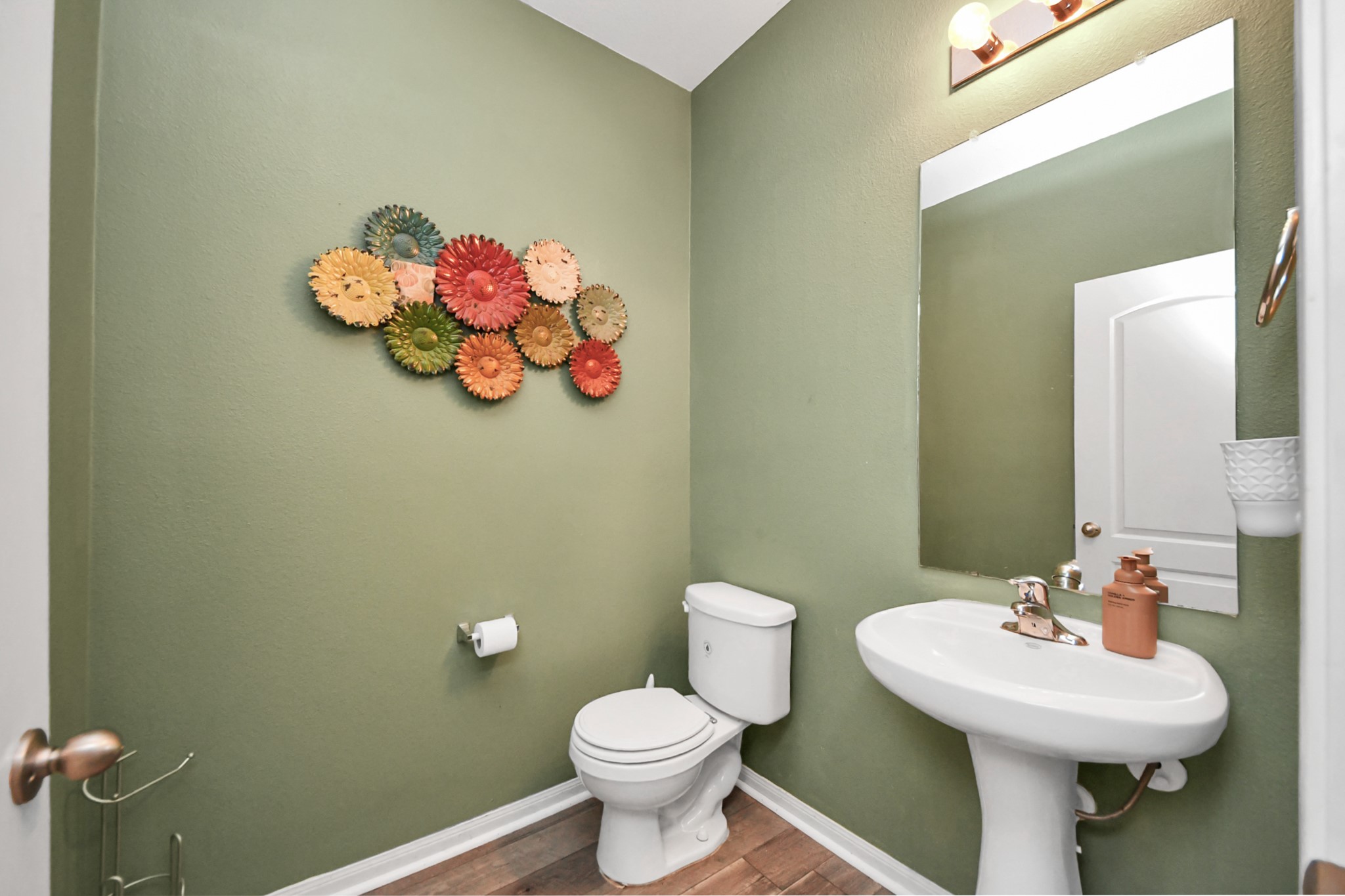 Half Restroom downstairs