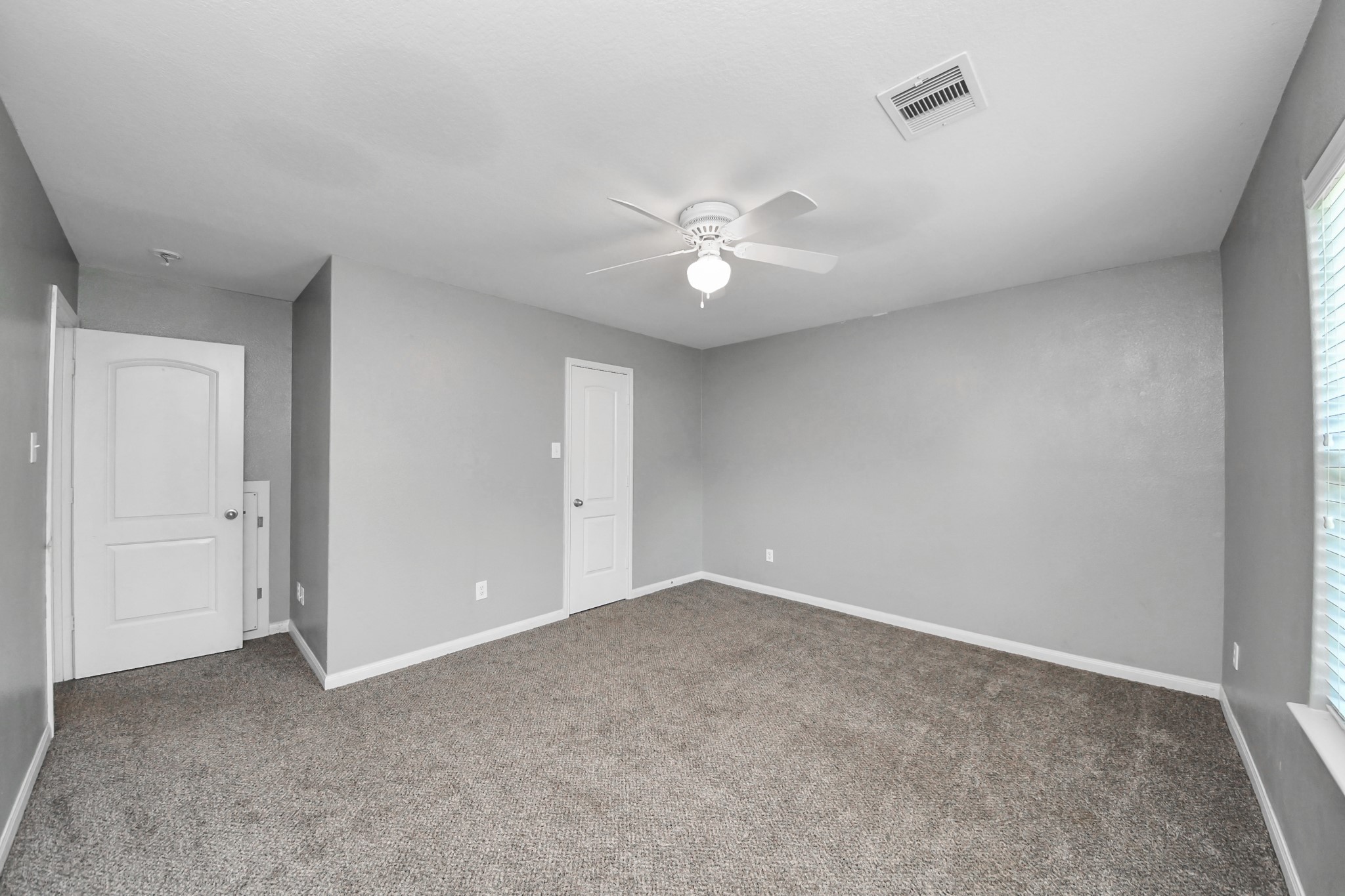 415 Hawks View Drive, La Marque, TX 77568