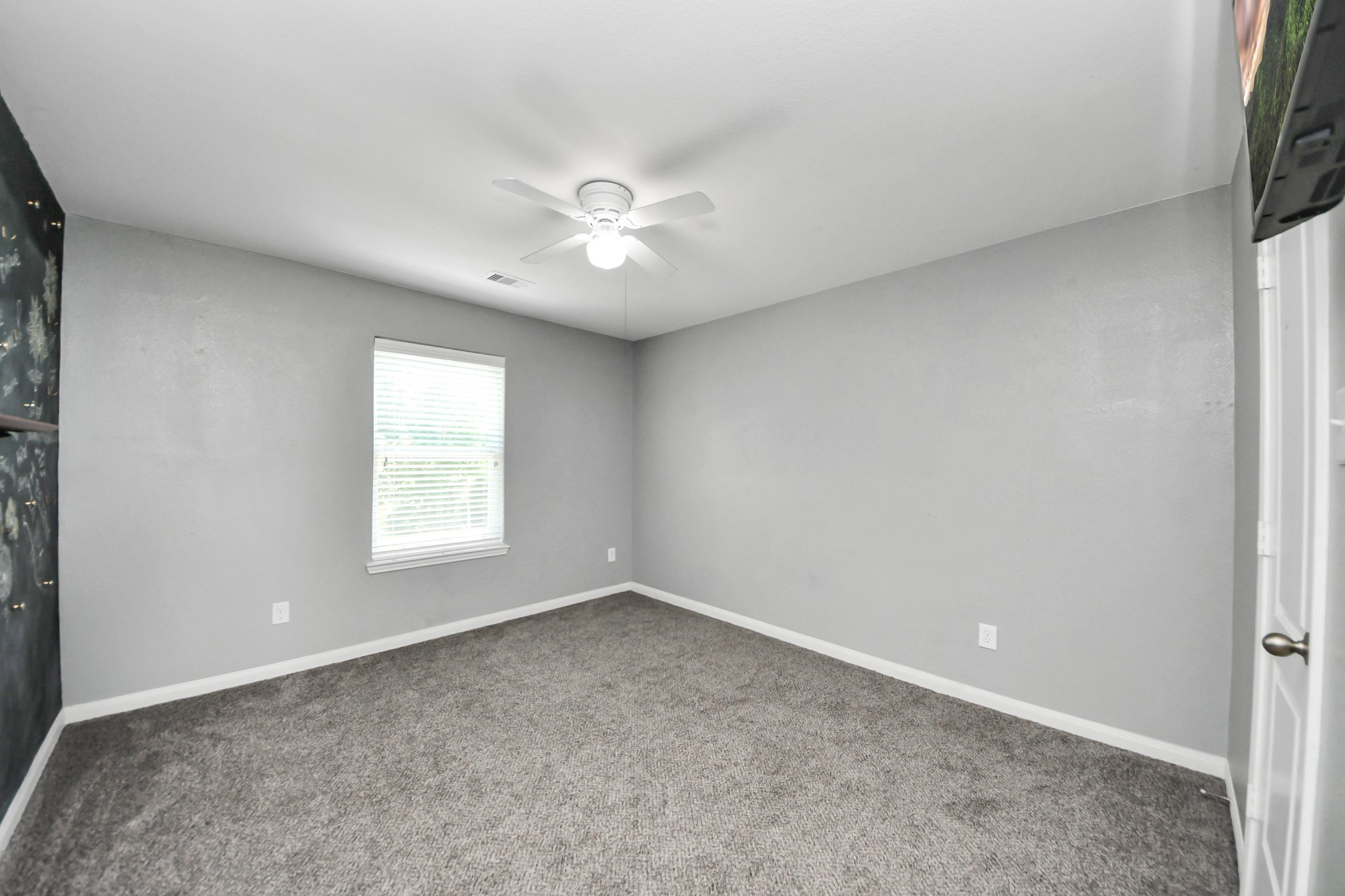 415 Hawks View Drive, La Marque, TX 77568