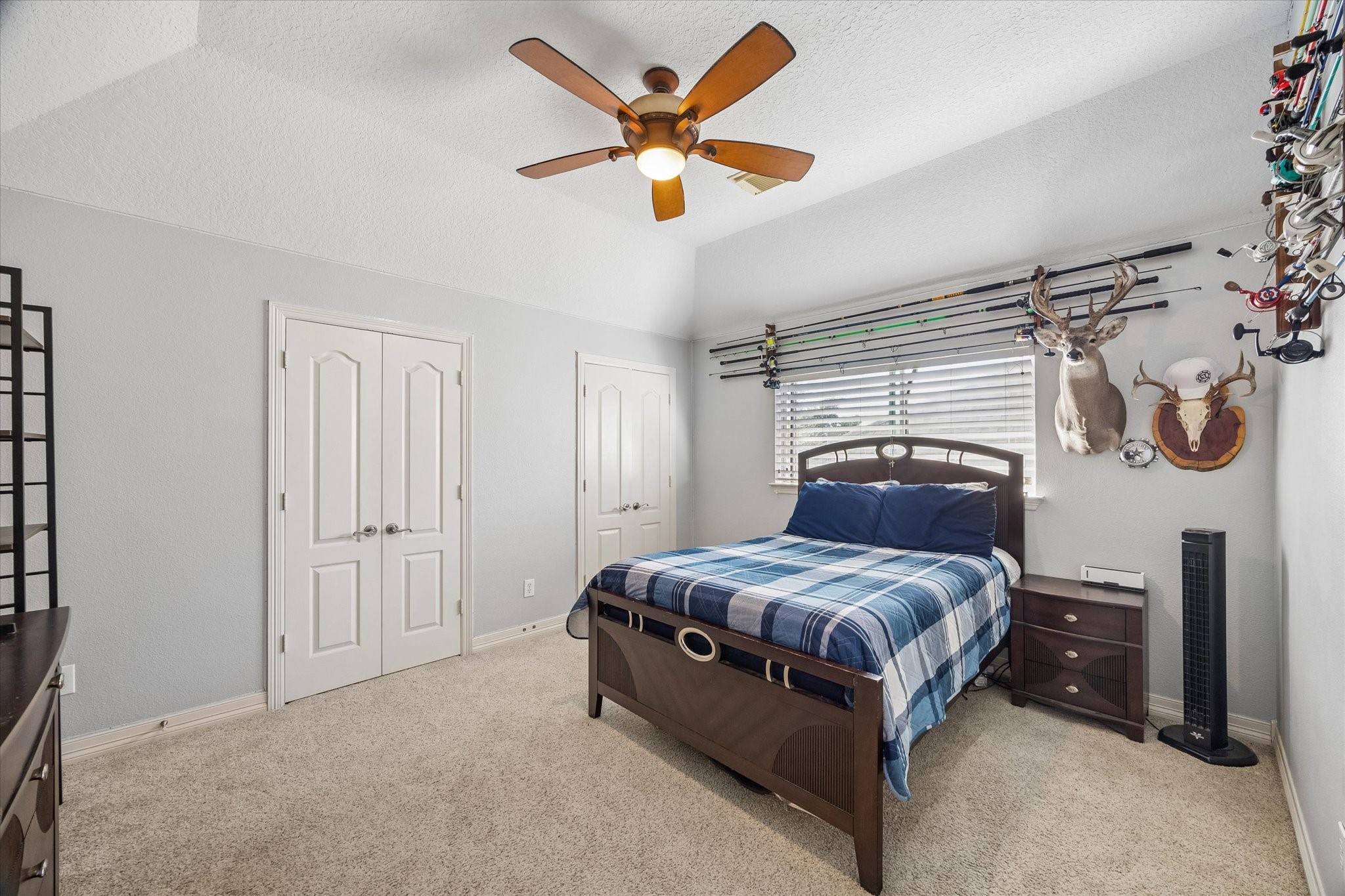 1403 Caine Hill Court, League City, TX 77573