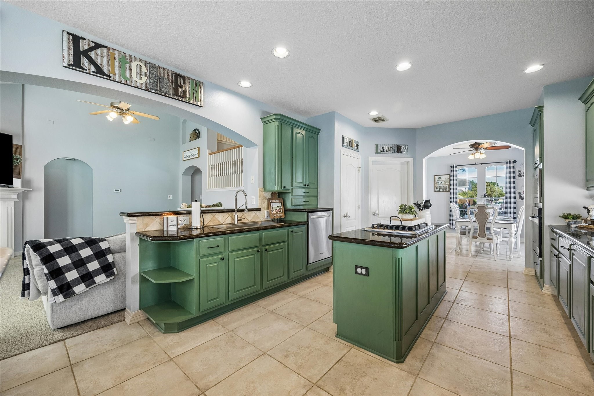 1403 Caine Hill Court, League City, TX 77573