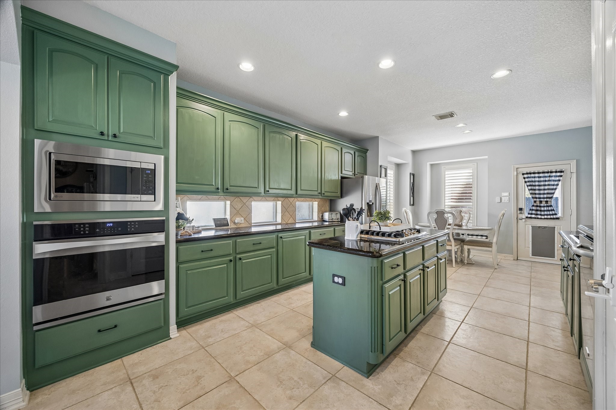 1403 Caine Hill Court, League City, TX 77573