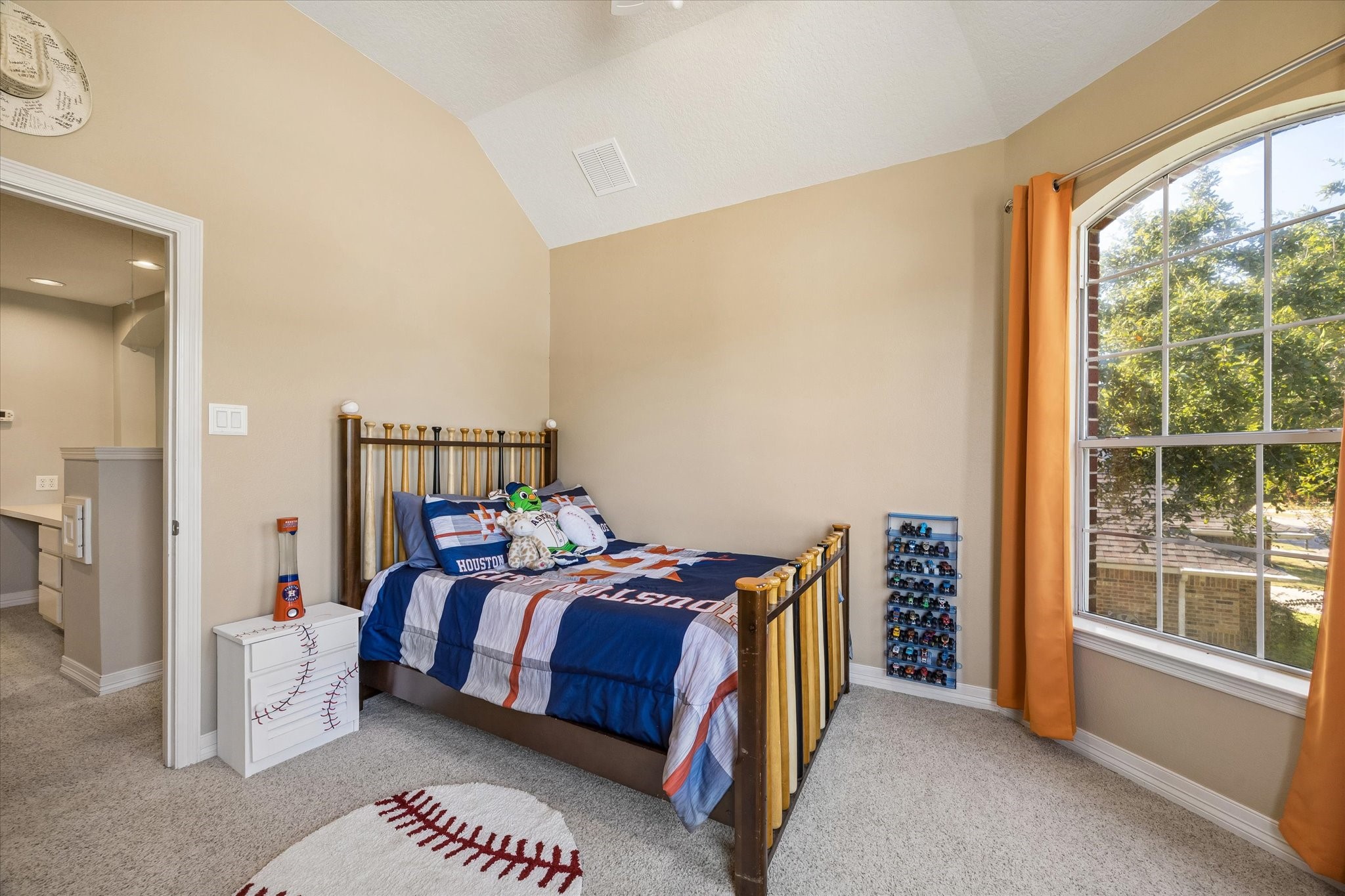 1403 Caine Hill Court, League City, TX 77573