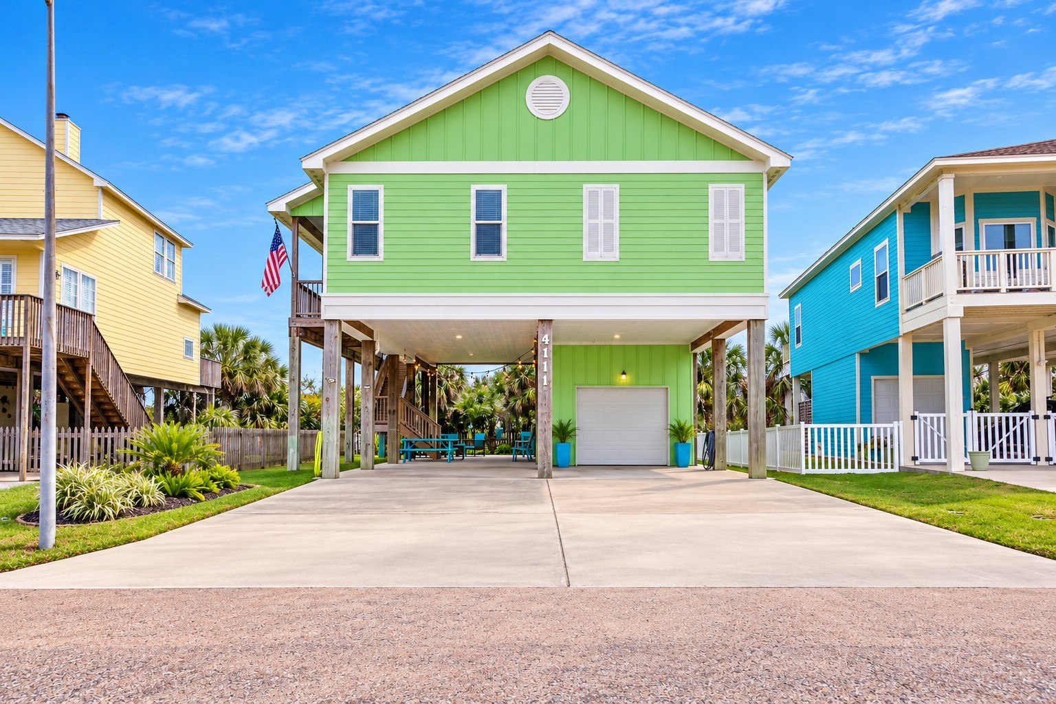 4111 Isla Del Sol, Galveston, TX 77554