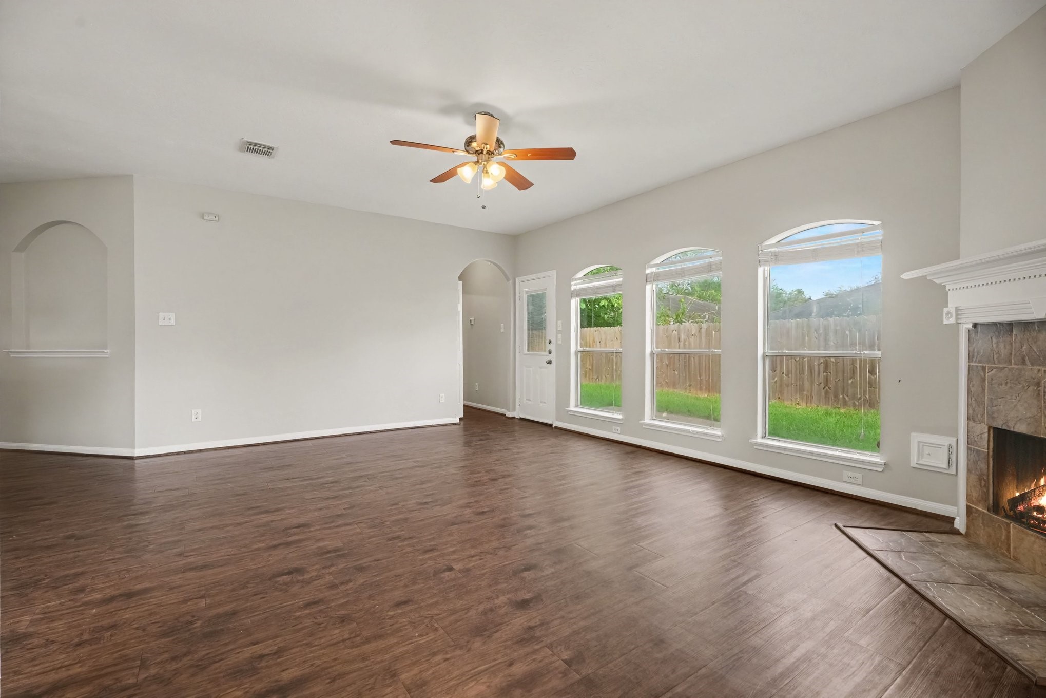 5139 Chase Park Circle, Bacliff, TX 77518 5139 Chase Park Circle, Bacliff, TX 77518