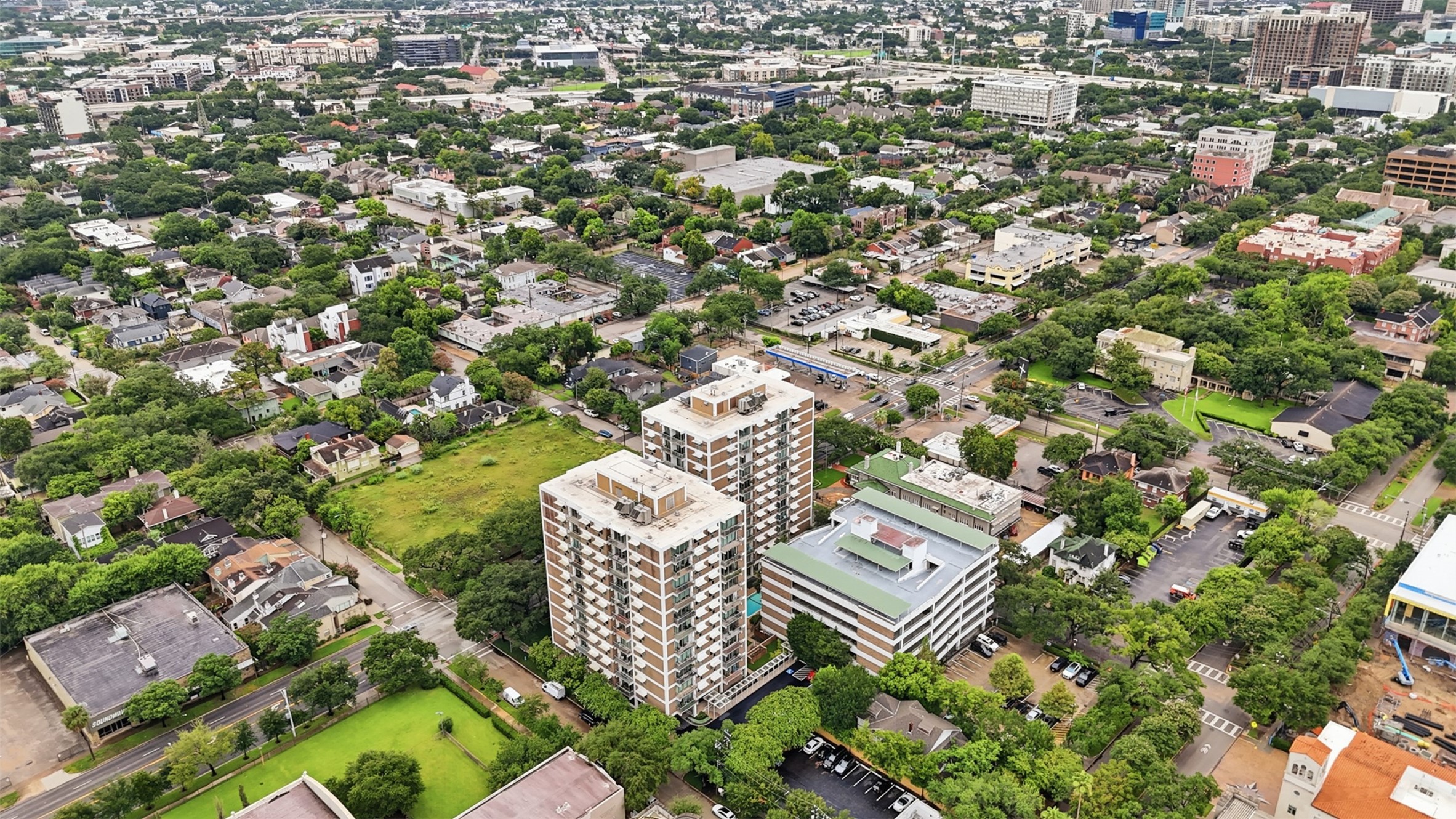 3614 Montrose Boulevard, #401, Houston, TX 77006