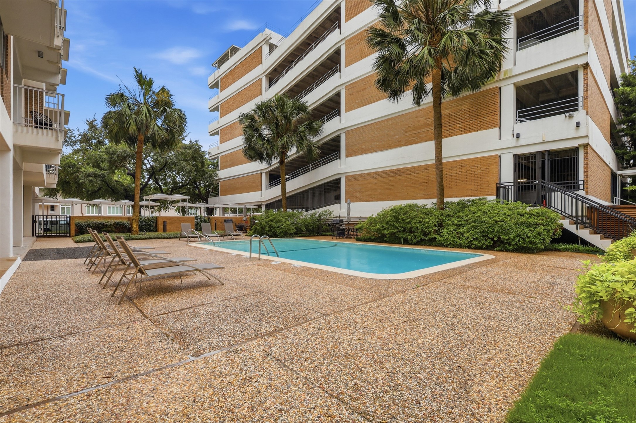 3614 Montrose Boulevard, #401, Houston, TX 77006