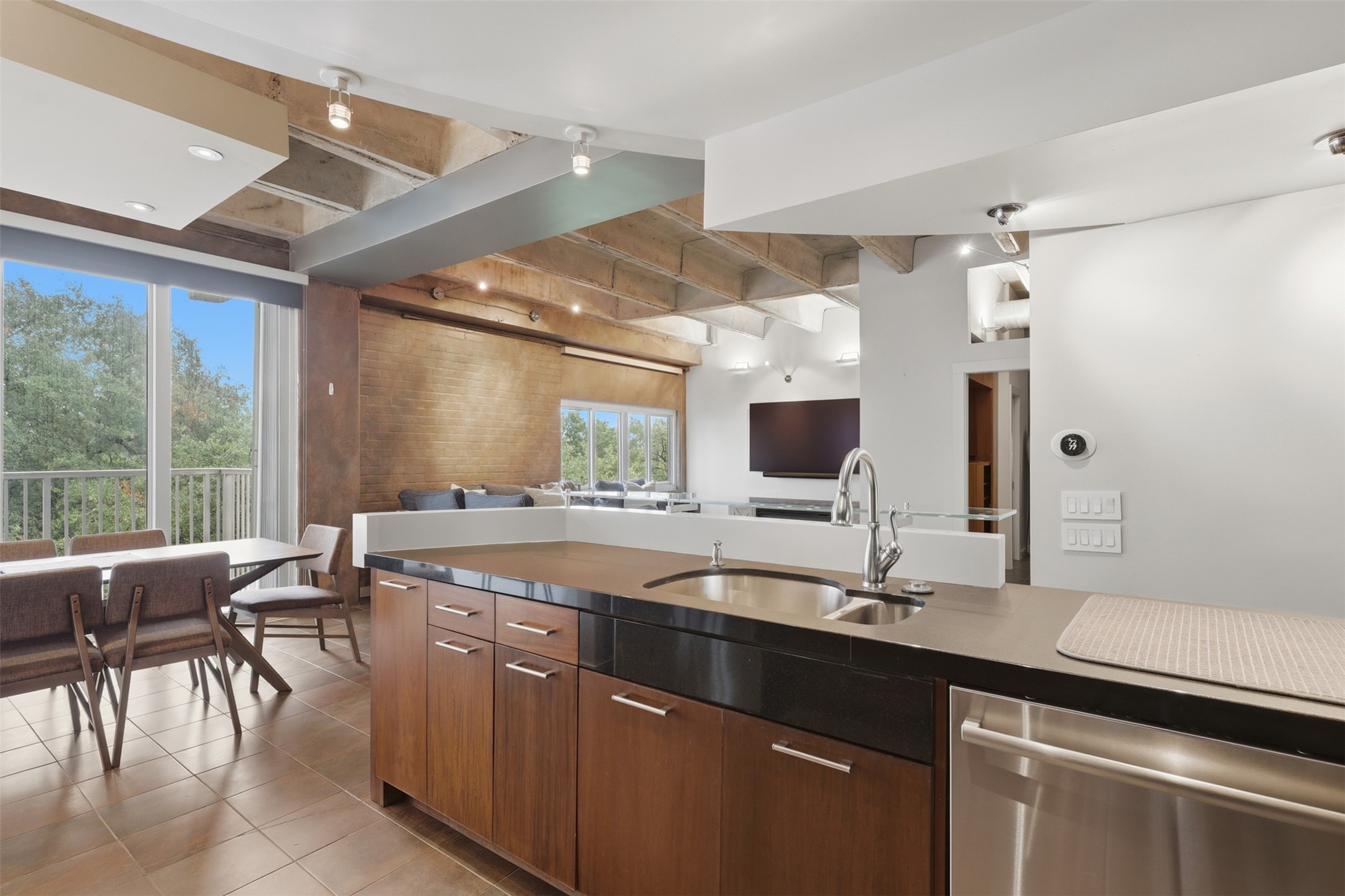 3614 Montrose Boulevard, #401, Houston, TX 77006