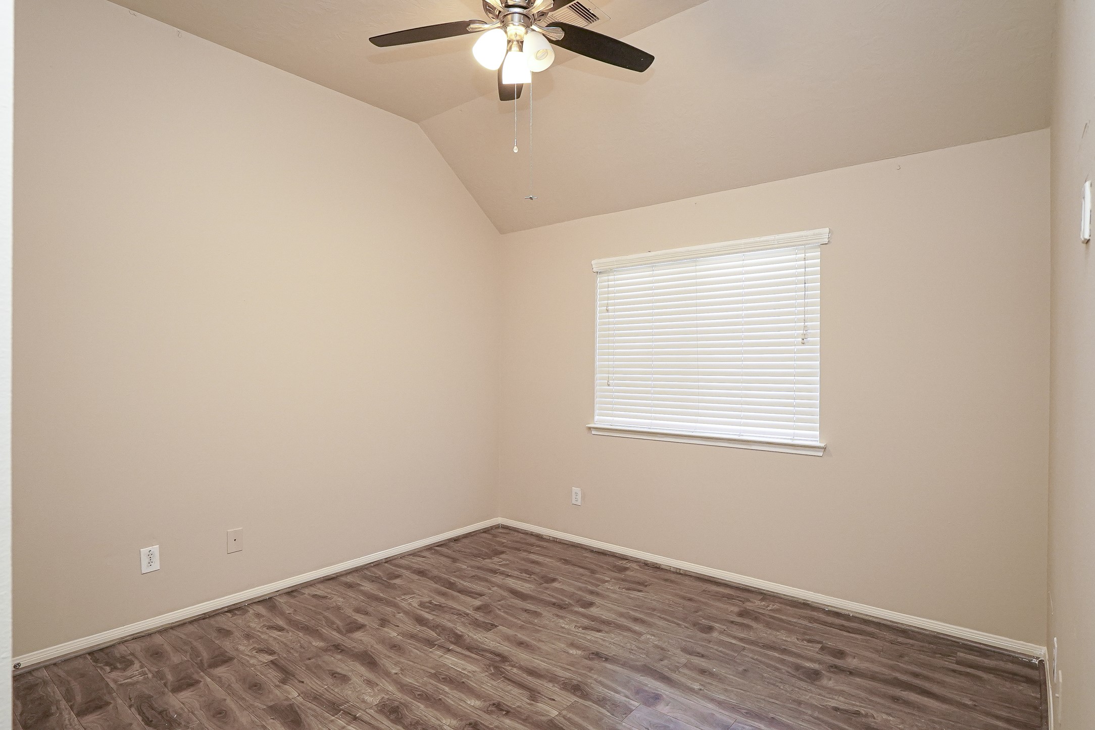 110 Emerald Loch Lane, Richmond, TX 77469