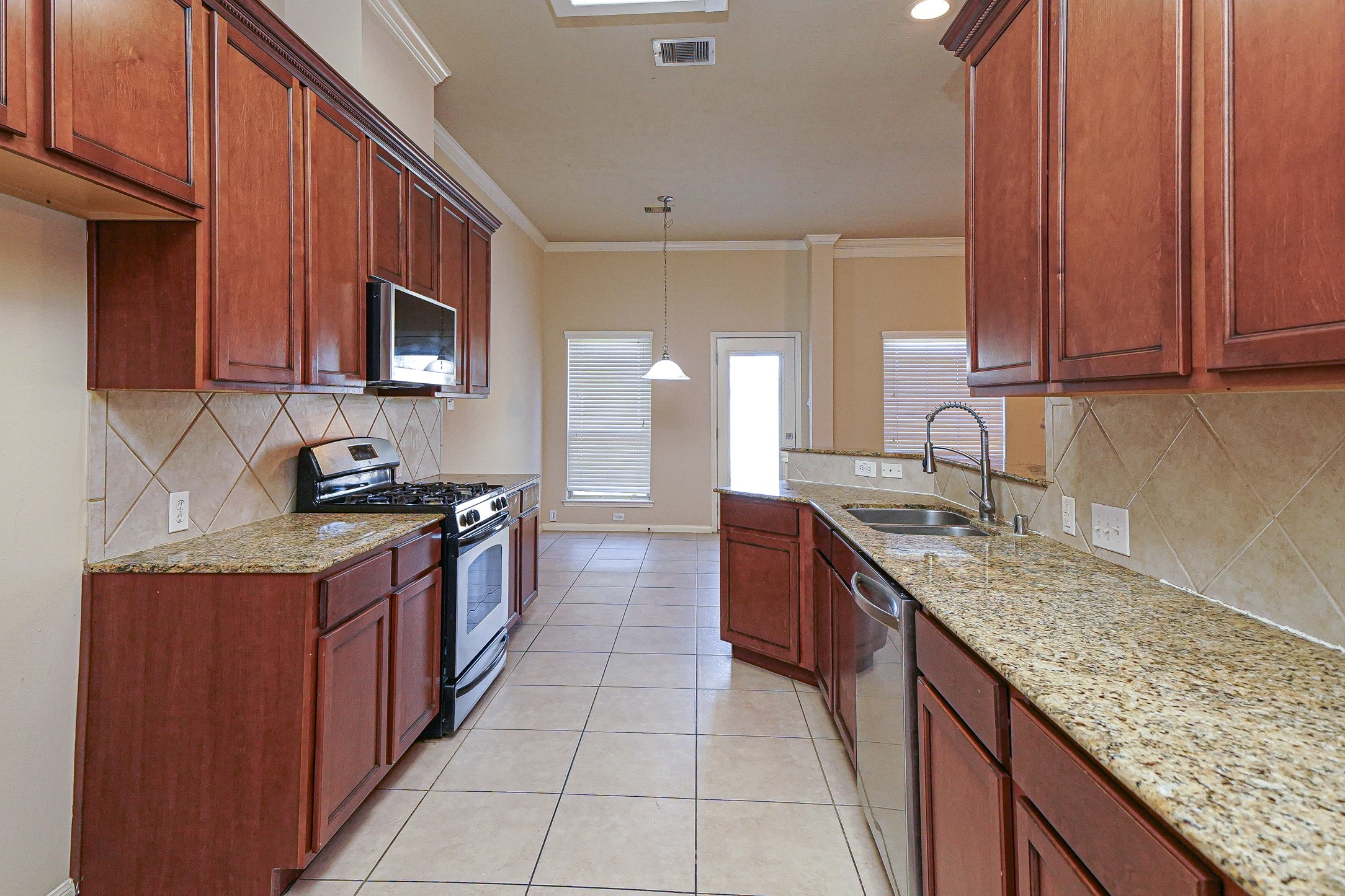 110 Emerald Loch Lane, Richmond, TX 77469