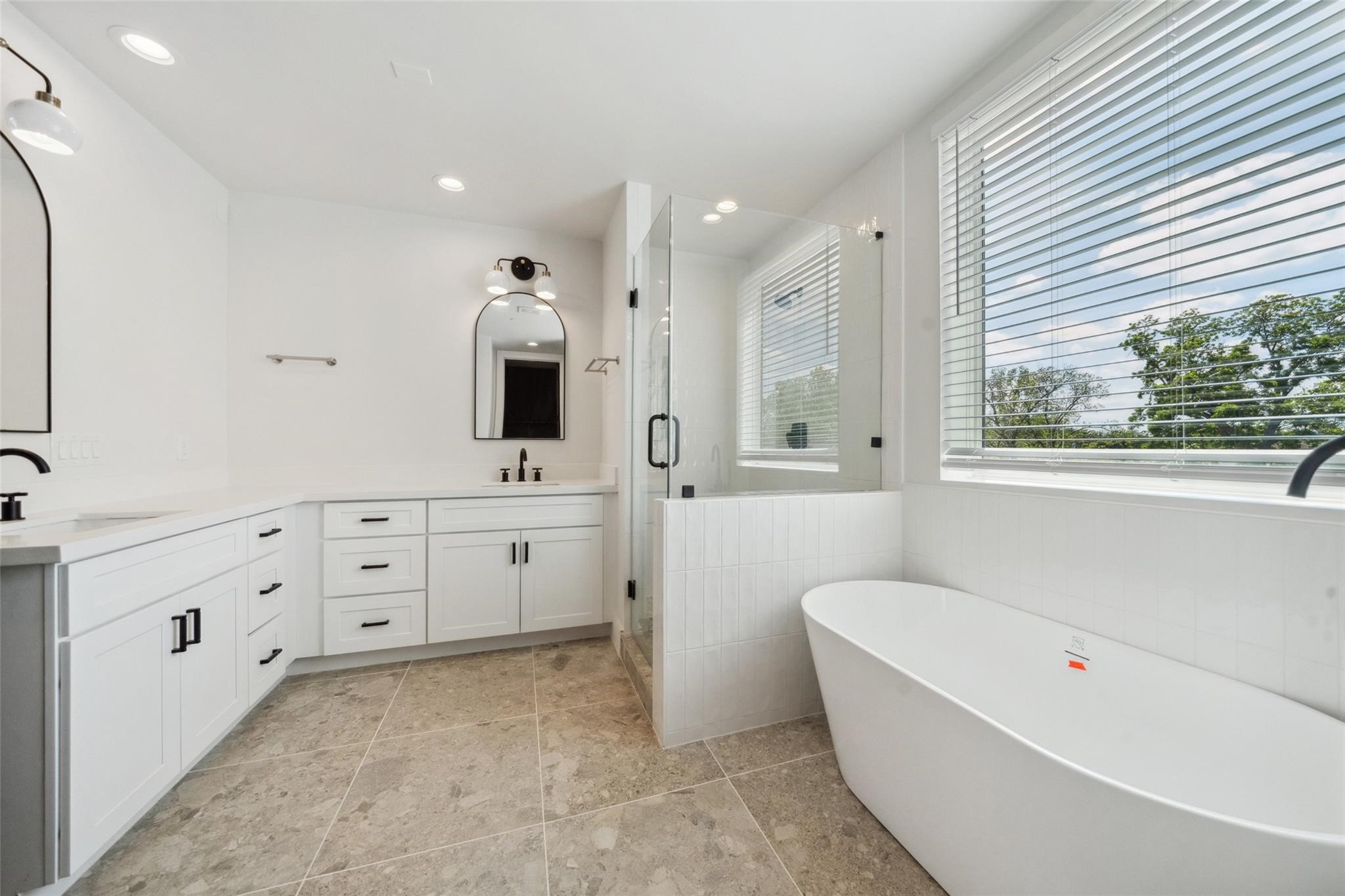 1005 Kern Street, #C, Houston, TX 77009