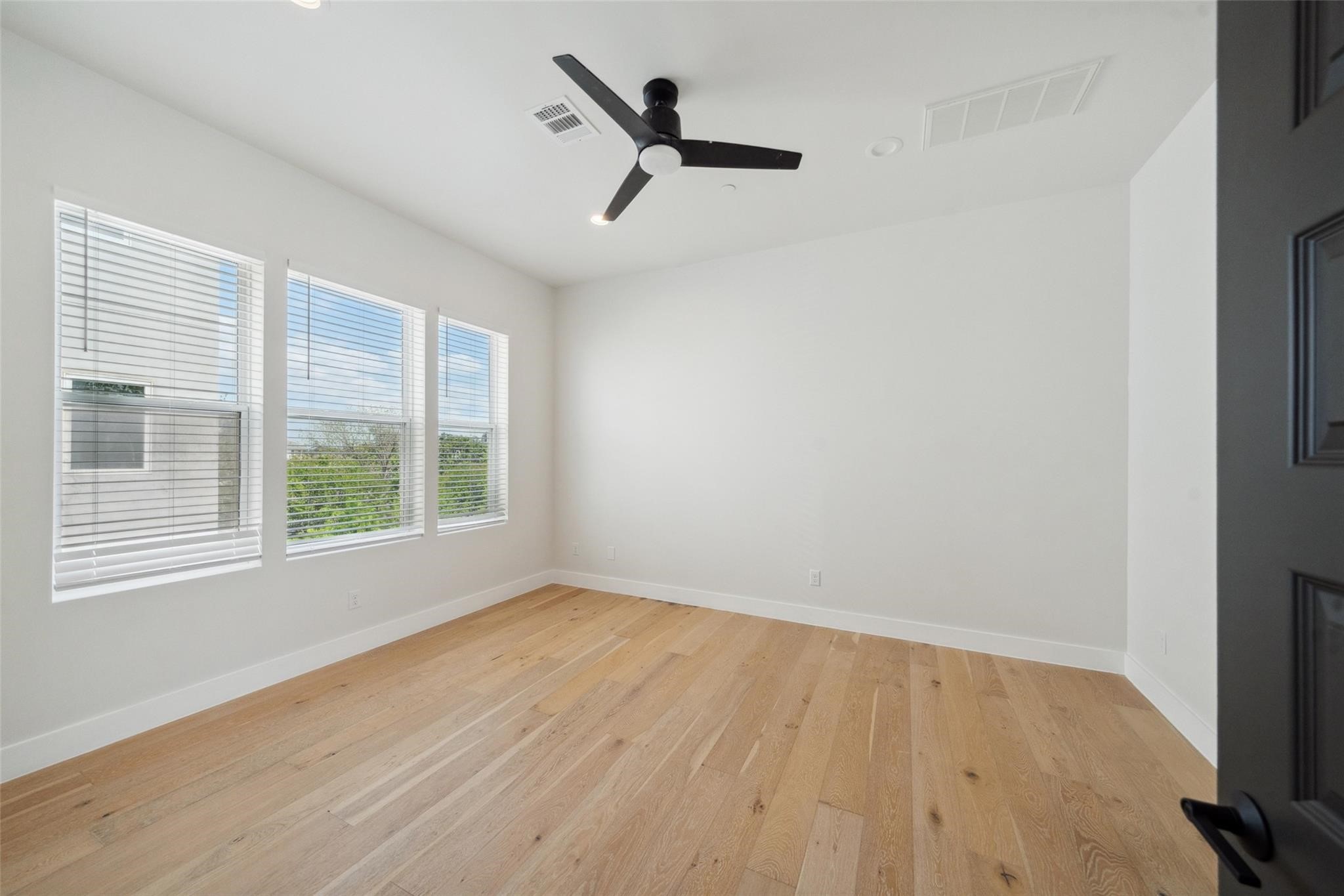 1005 Kern Street, #C, Houston, TX 77009
