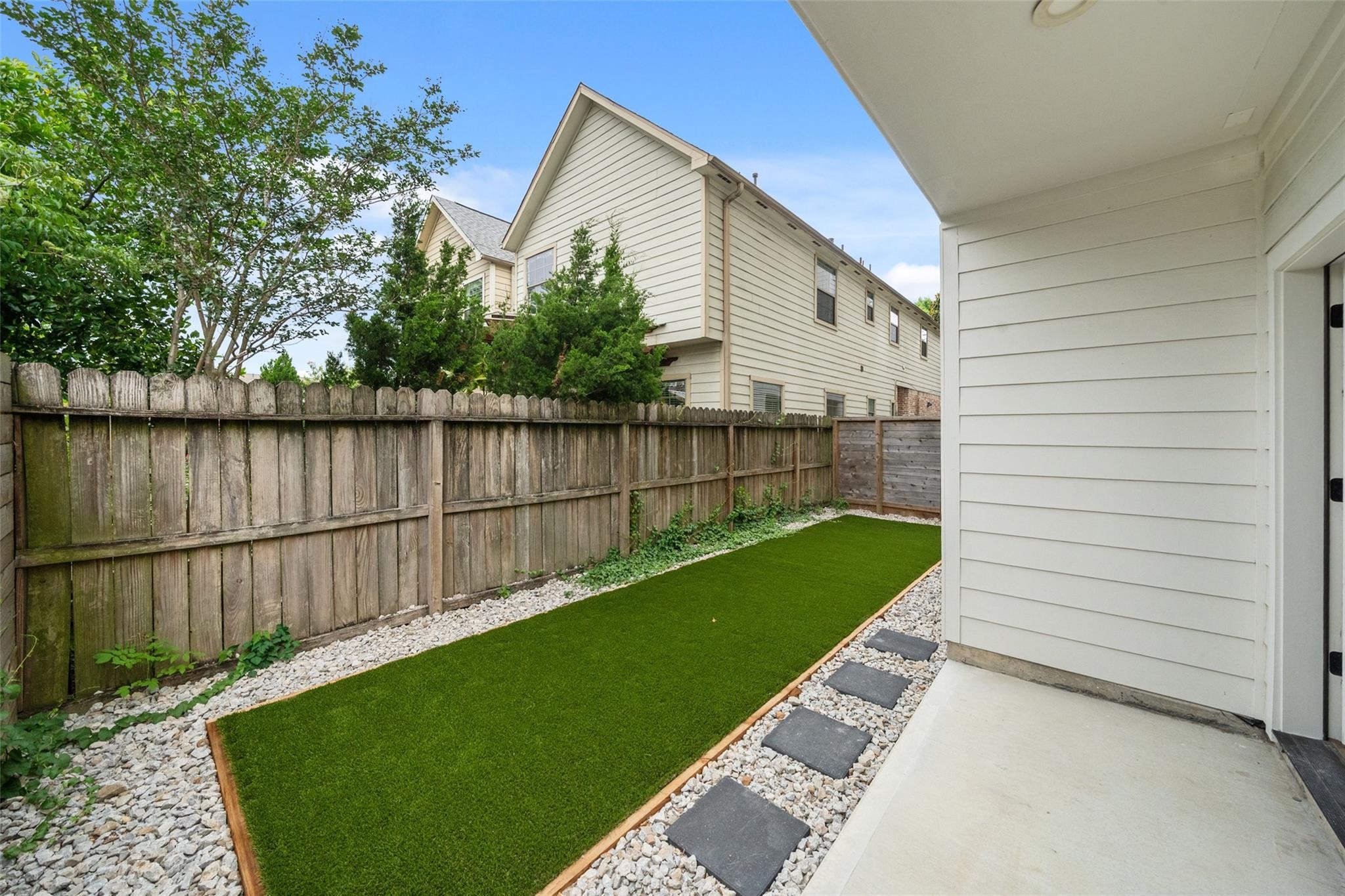 1005 Kern Street, #C, Houston, TX 77009