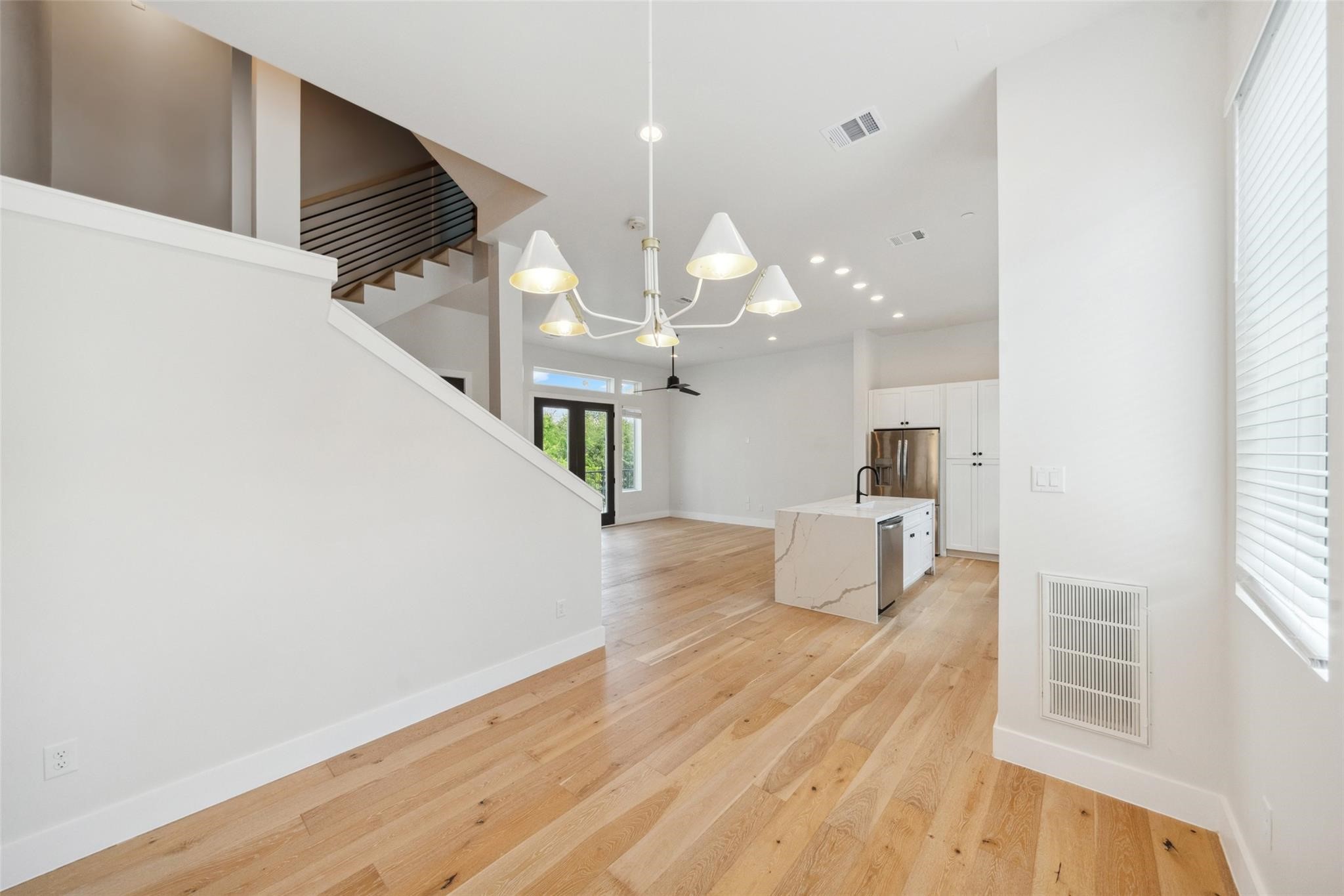 1005 Kern Street, #C, Houston, TX 77009