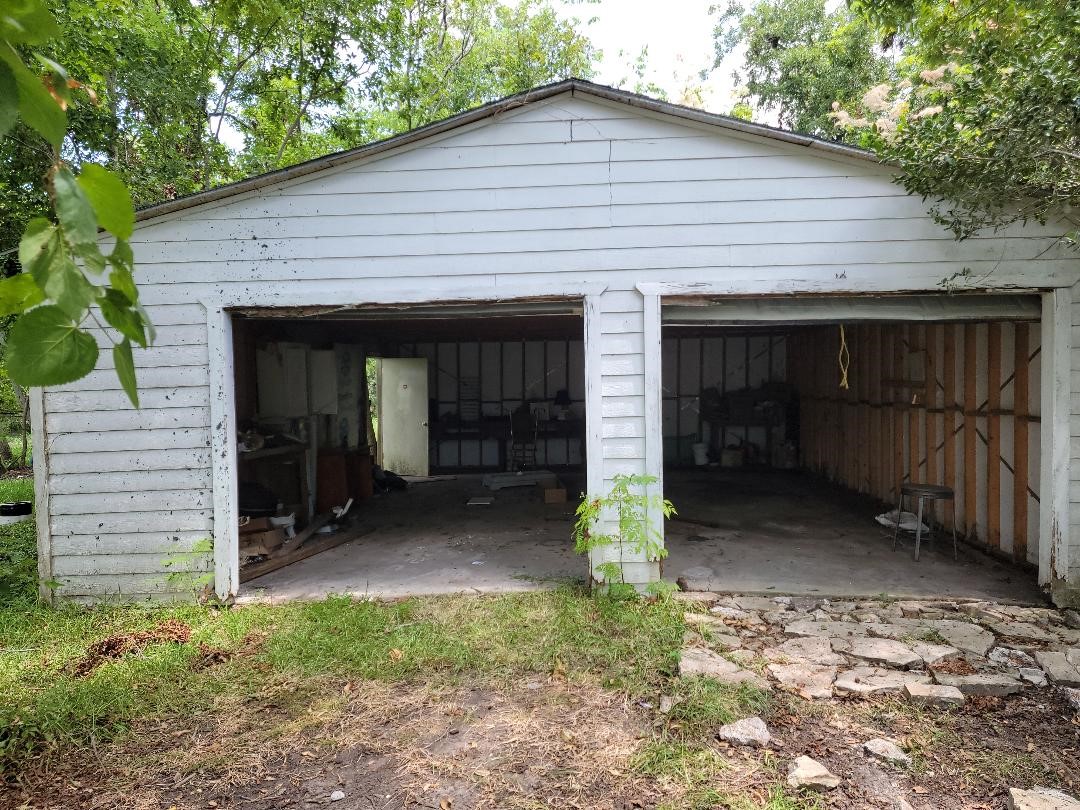 421 Avenue B, La Marque, TX 77568 421 Avenue B, La Marque, TX 77568