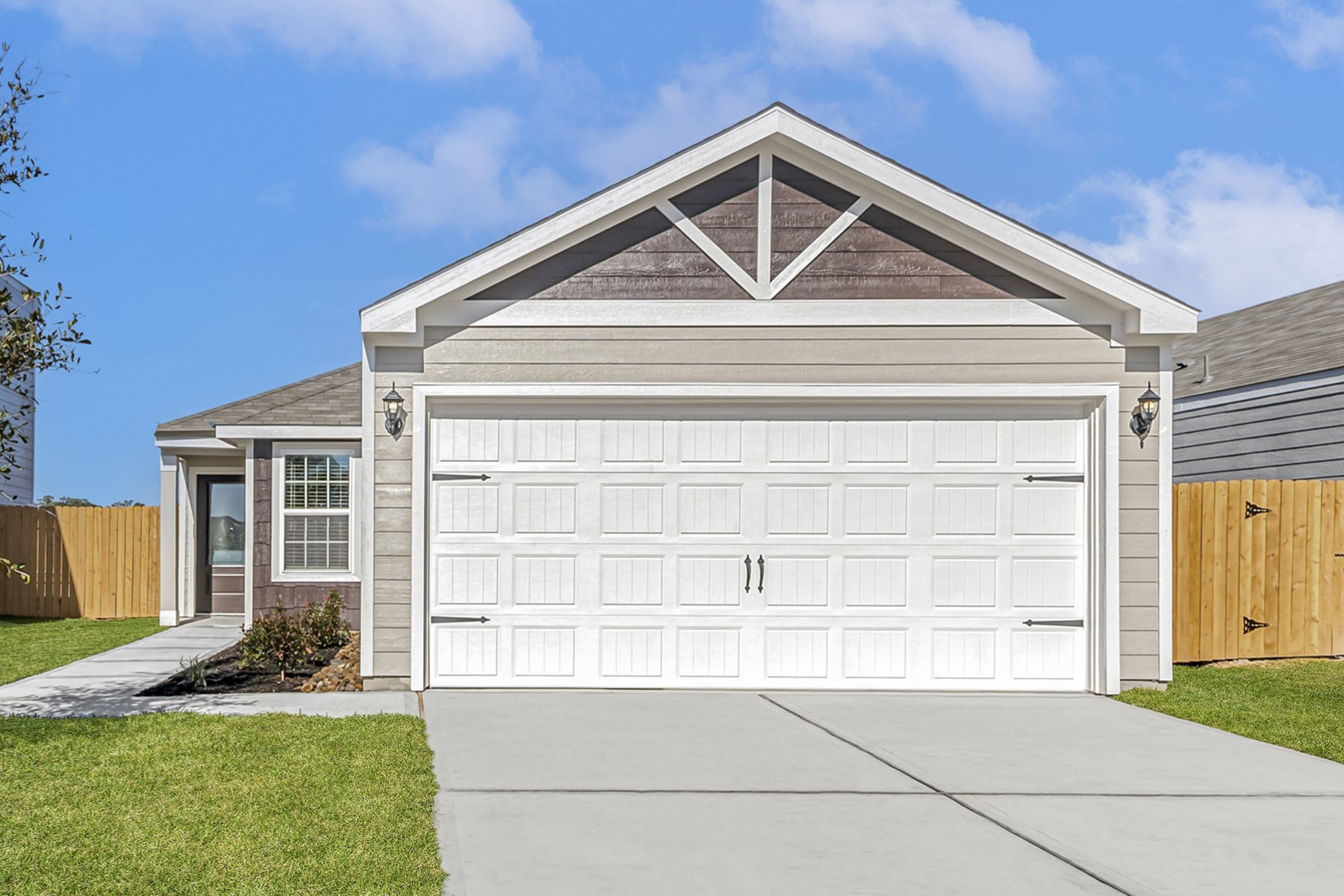 8322 Sunberry Shadow Drive, Houston, TX 77016