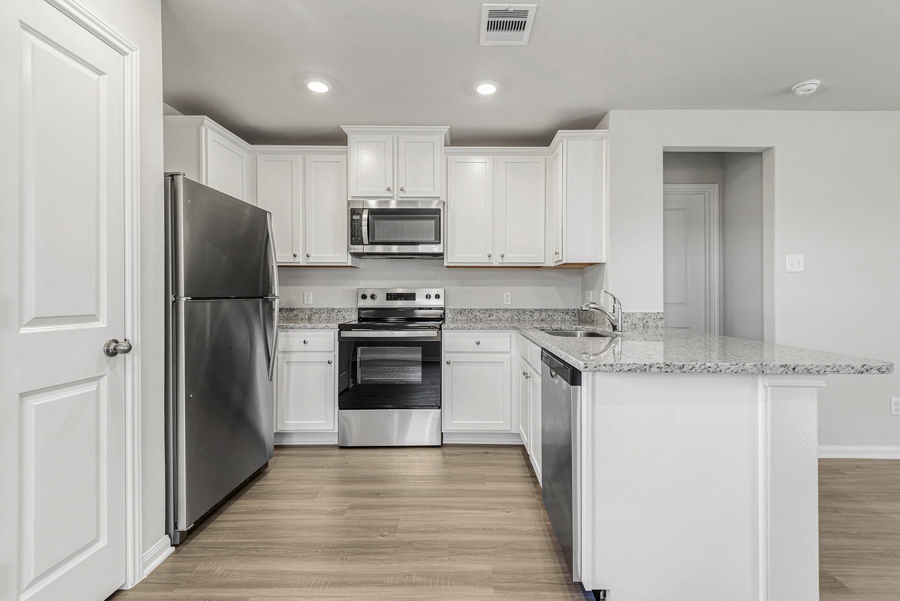 8322 Sunberry Shadow Drive, Houston, TX 77016