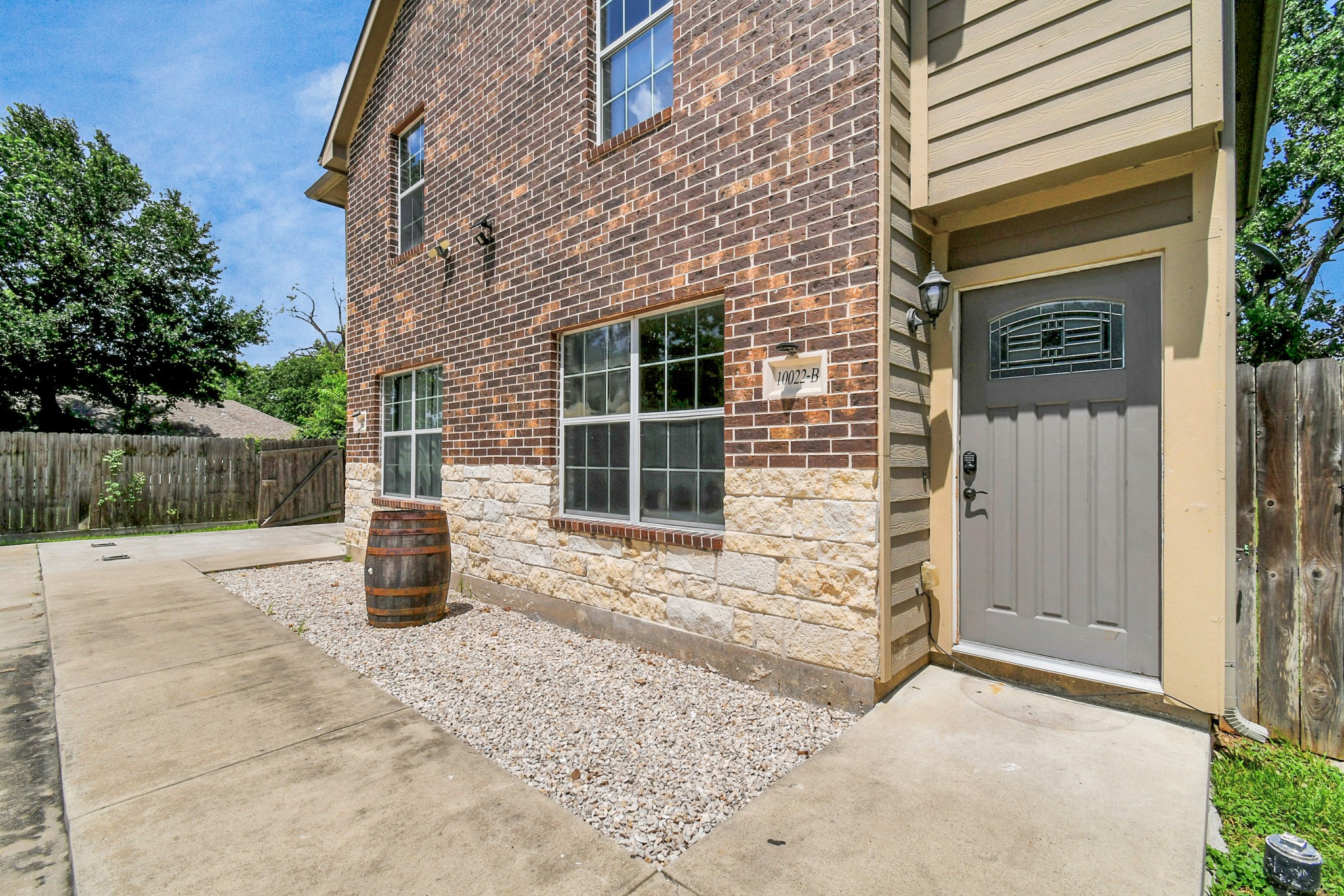 10022 Raymondville Road, #B, Houston, TX 77093