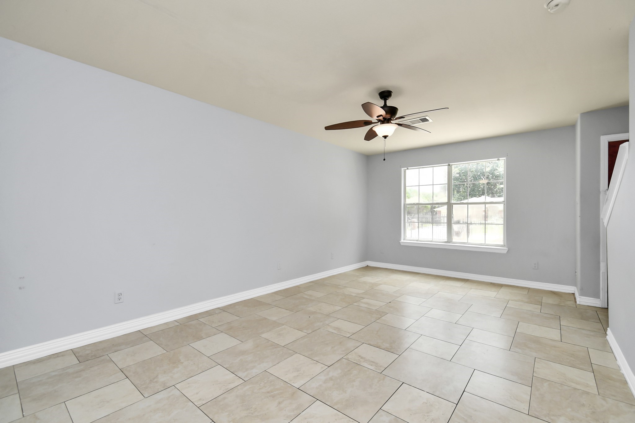 10022 Raymondville Road, #B, Houston, TX 77093 10022 Raymondville Road, #B, Houston, TX 77093