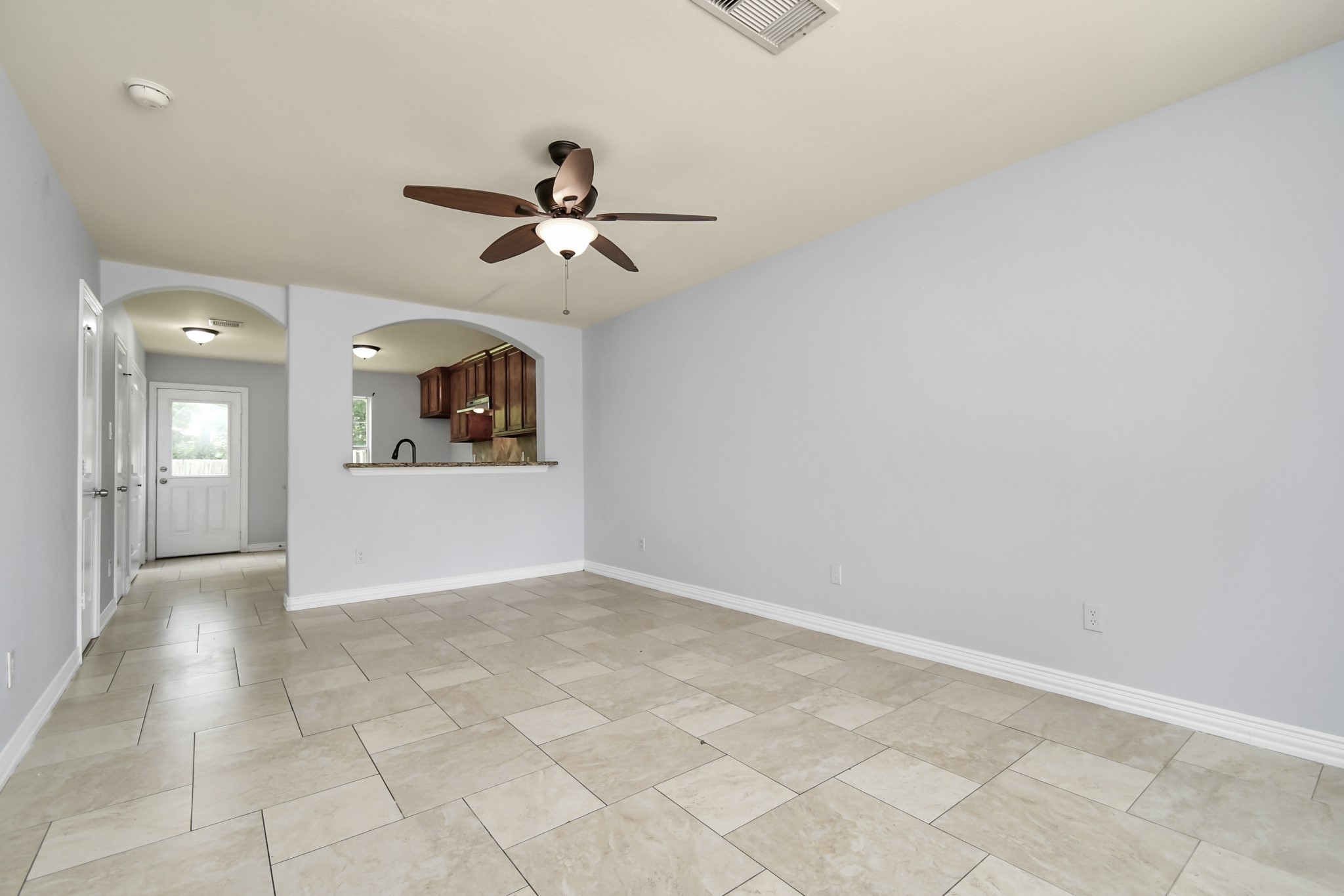 10022 Raymondville Road, #B, Houston, TX 77093 10022 Raymondville Road, #B, Houston, TX 77093