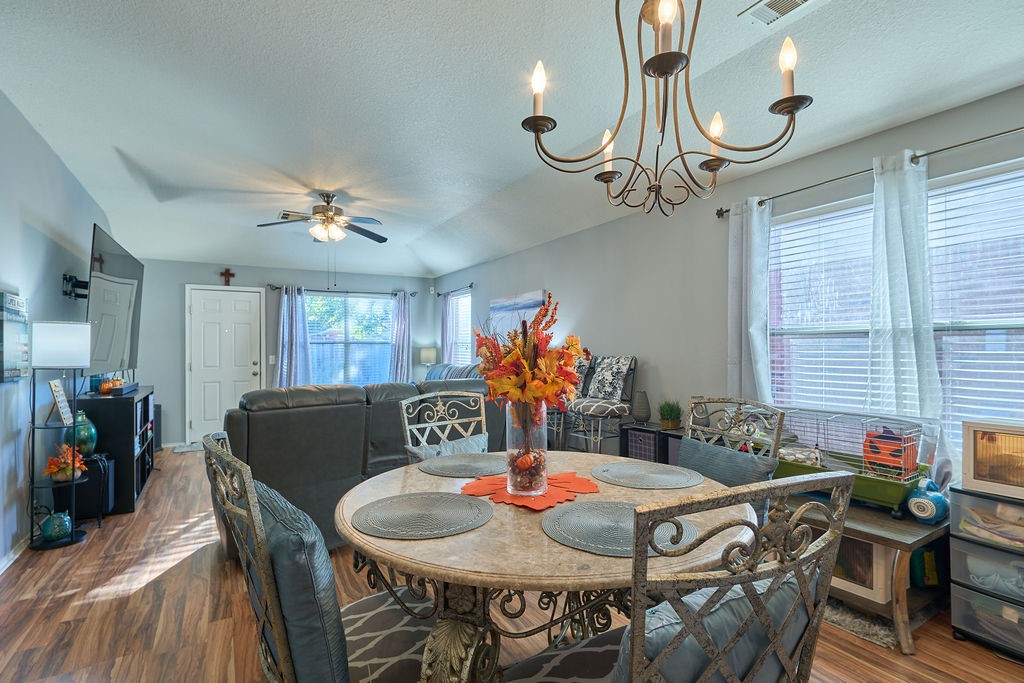 Gather around the table! A light-filled dining space perfect for everyday meals and memorable celebrations. Gather around the table! A light-filled dining space perfect for everyday meals and memorable celebrations.