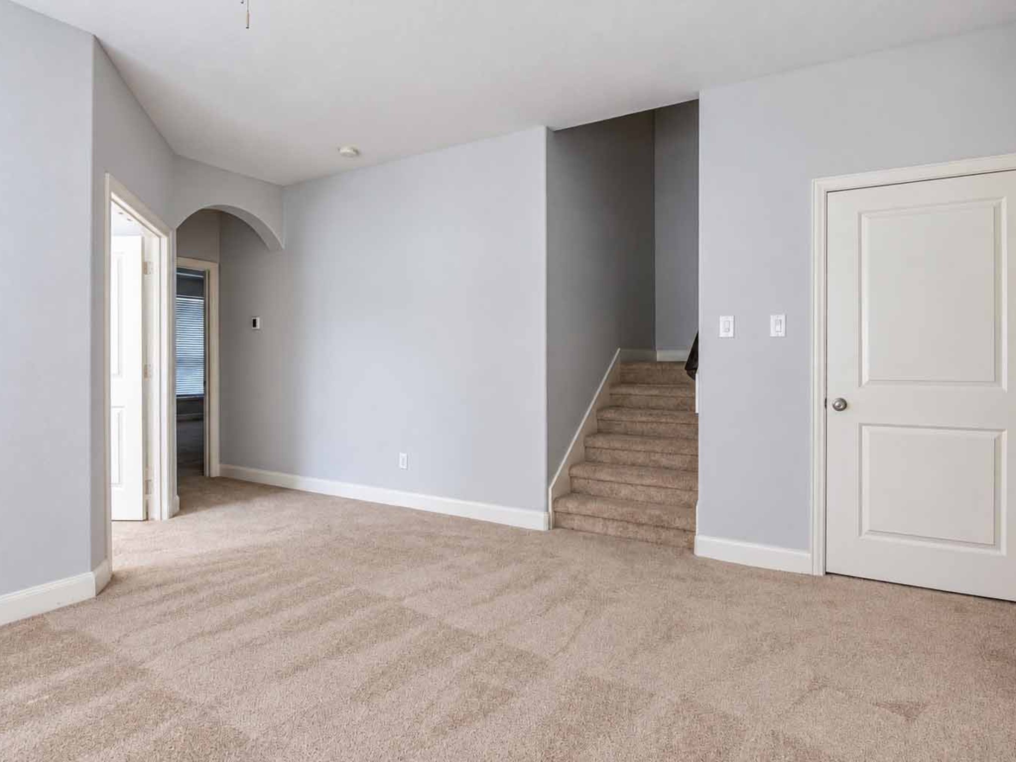 409 Via Regatta Drive, Webster, TX 77598