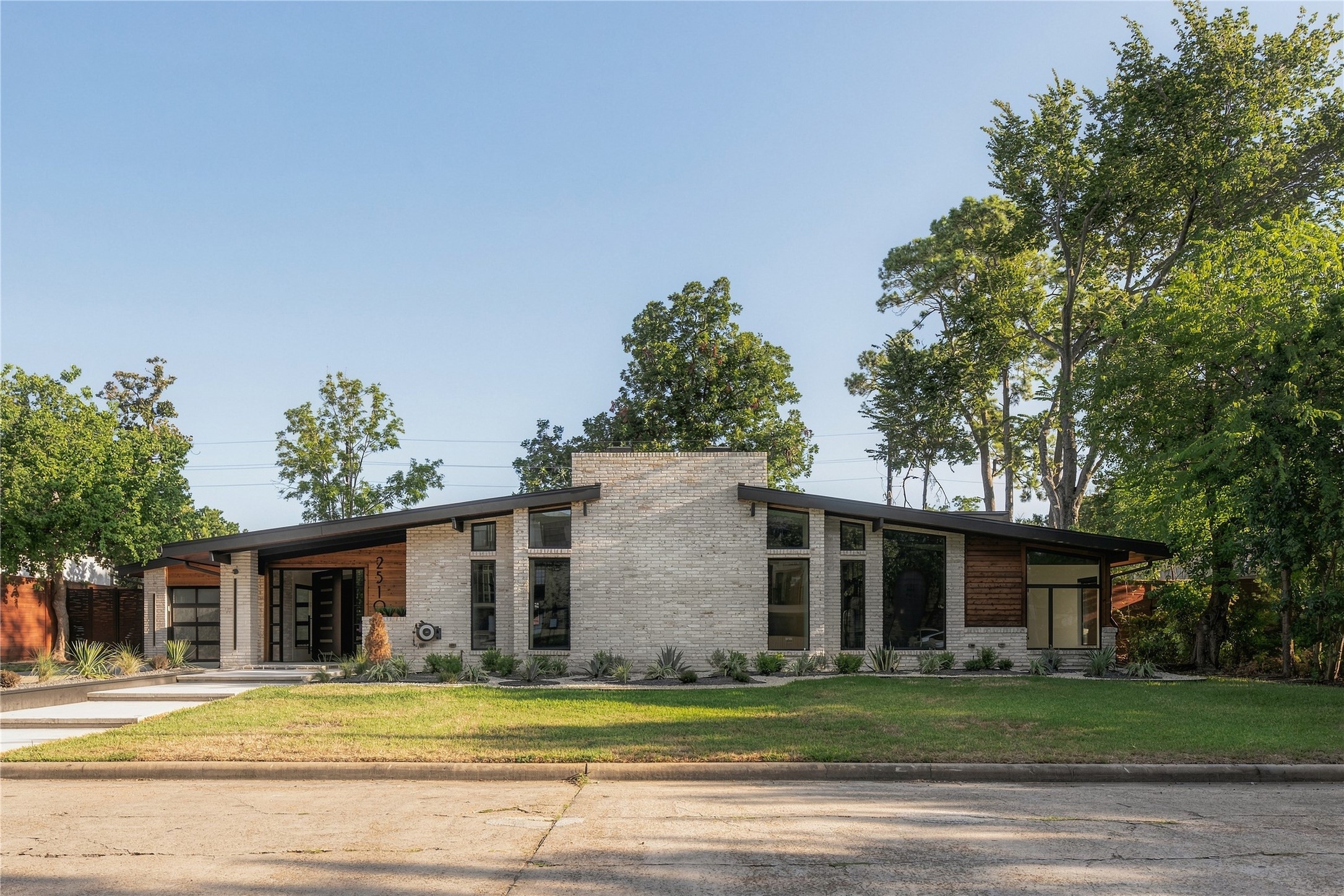 2510 Underwood Street, Houston, TX 77030