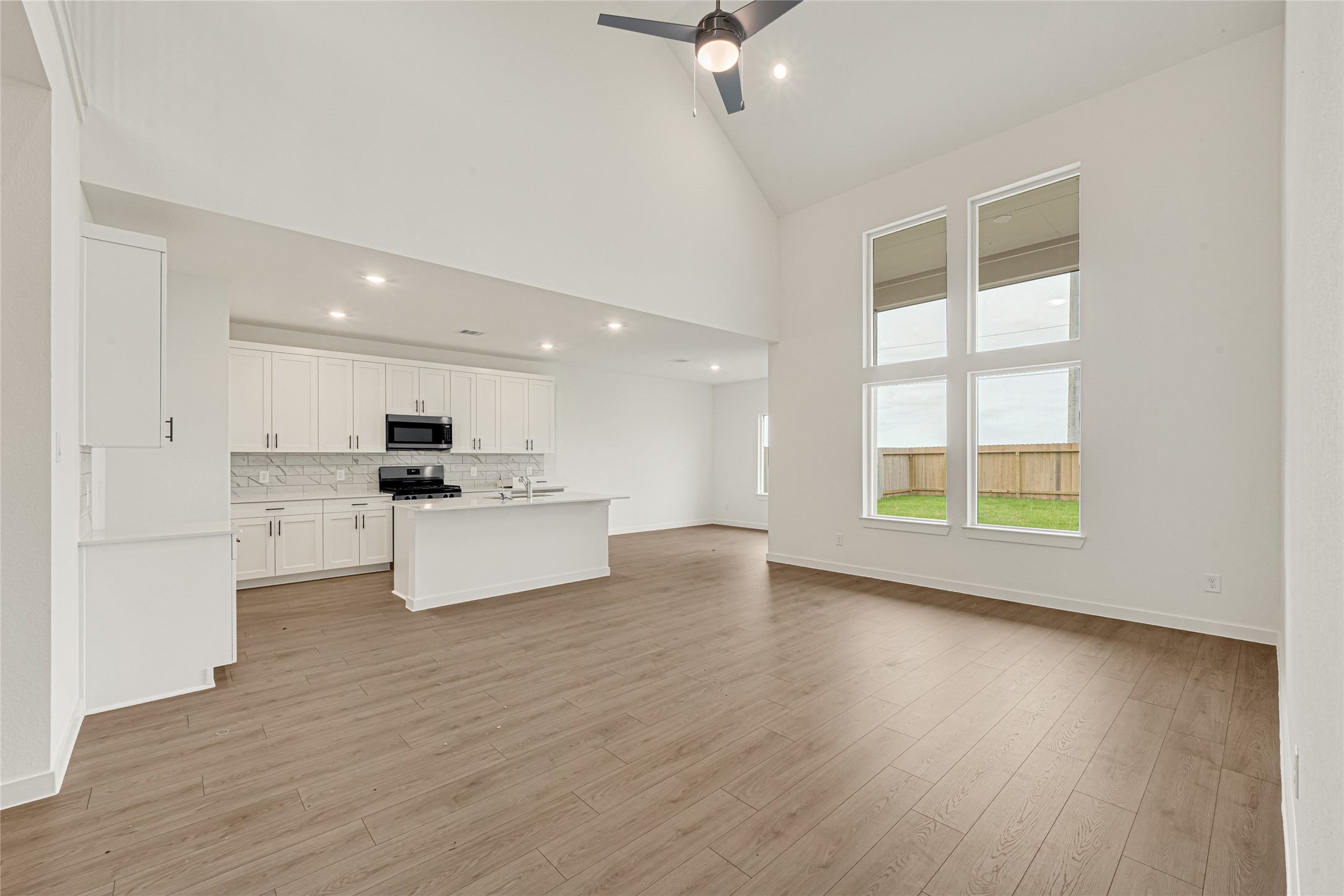 *Images and 3D tour are for illustration only and options may vary from home as built.