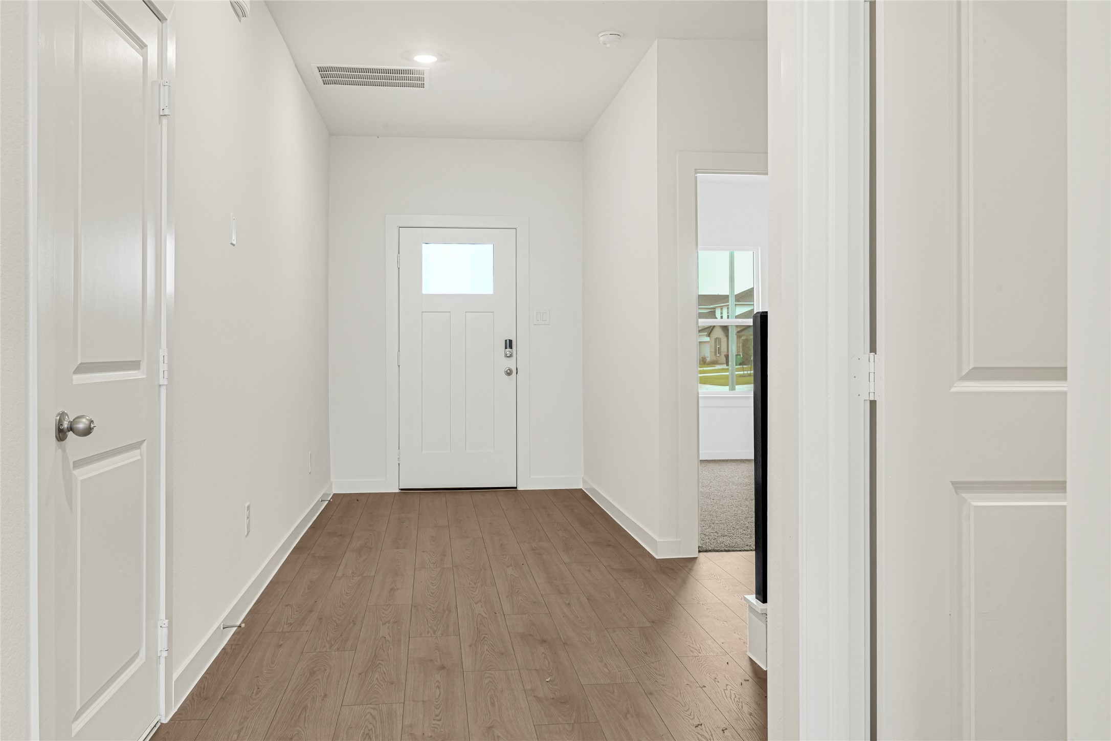 *Images and 3D tour are for illustration only and options may vary from home as built.