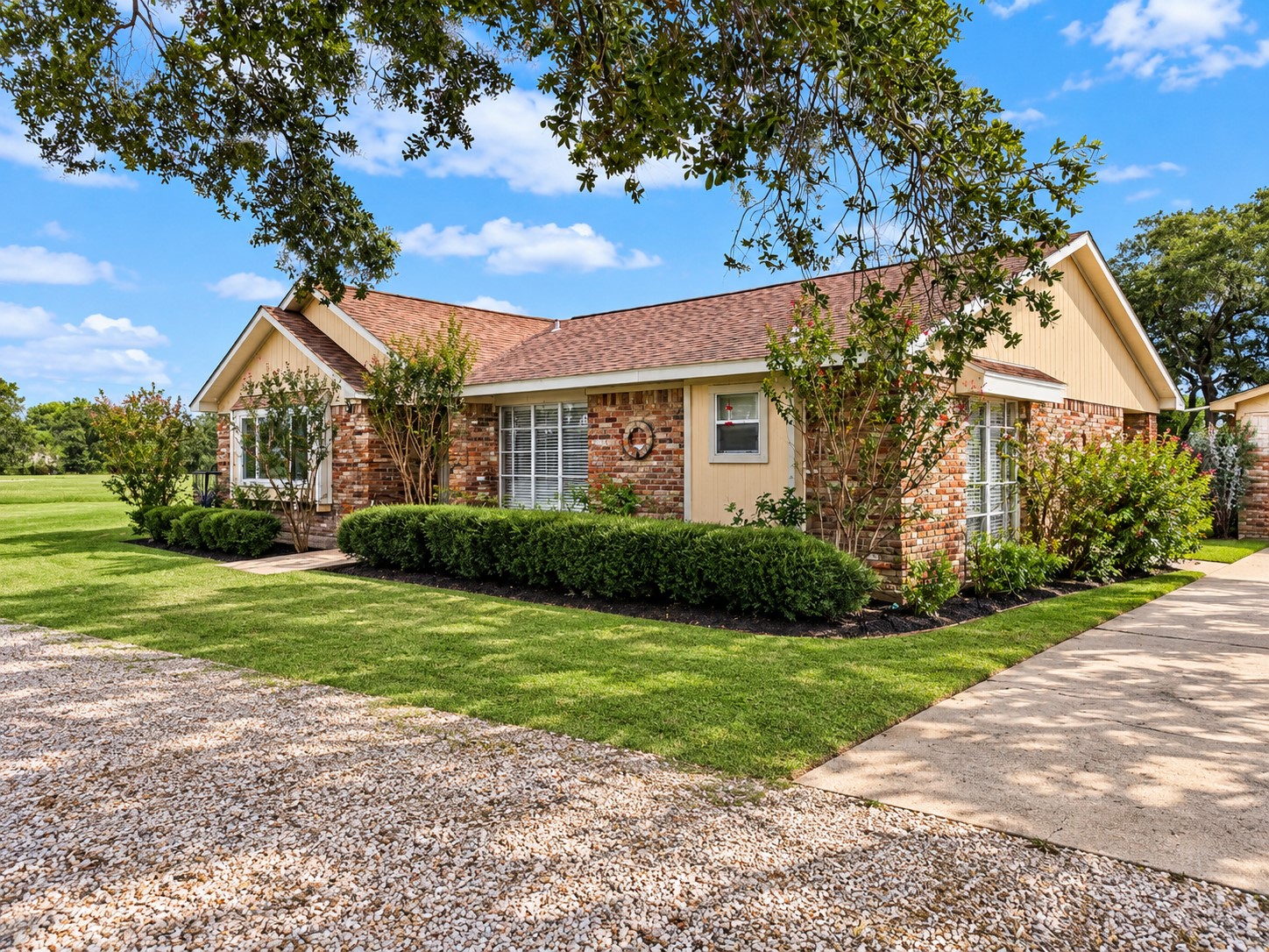 Main home / duplex