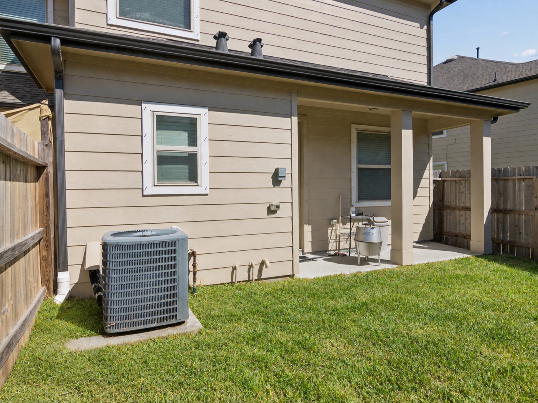 5516 Clarendon Hills Court, Pasadena, TX 77505