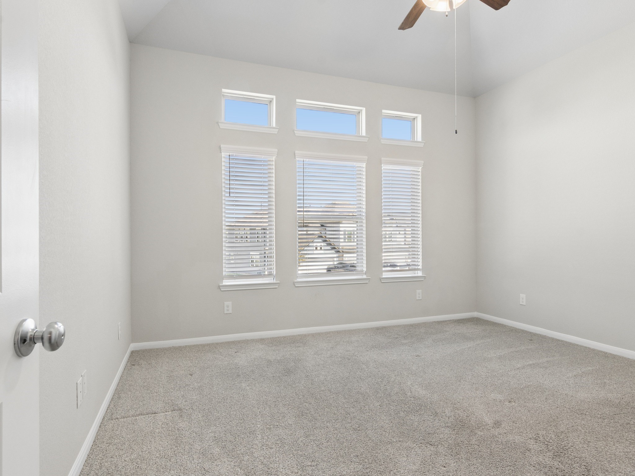 5516 Clarendon Hills Court, Pasadena, TX 77505