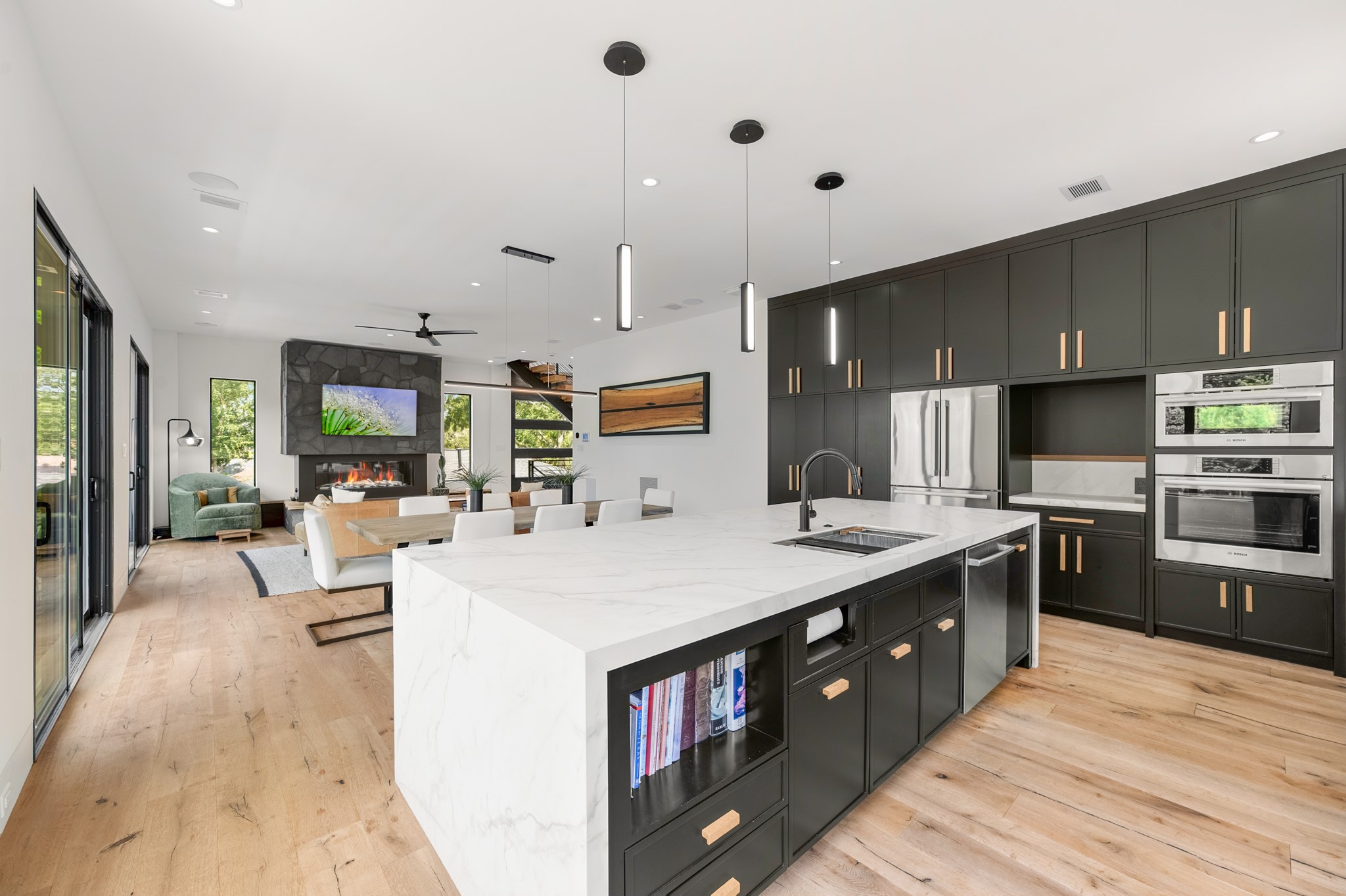 4130 Glenshire Street, Houston, TX 77025