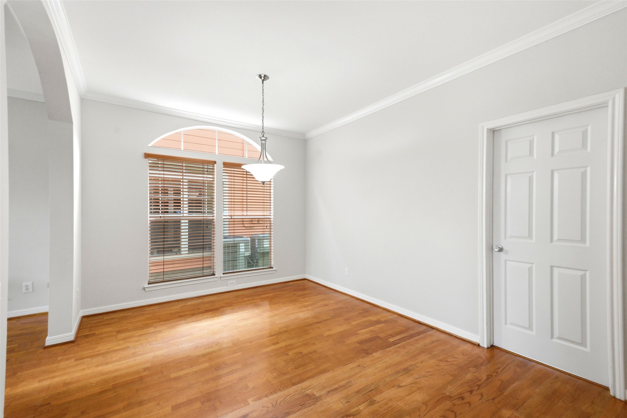 2409 North Boulevard, #A, Houston, TX 77098