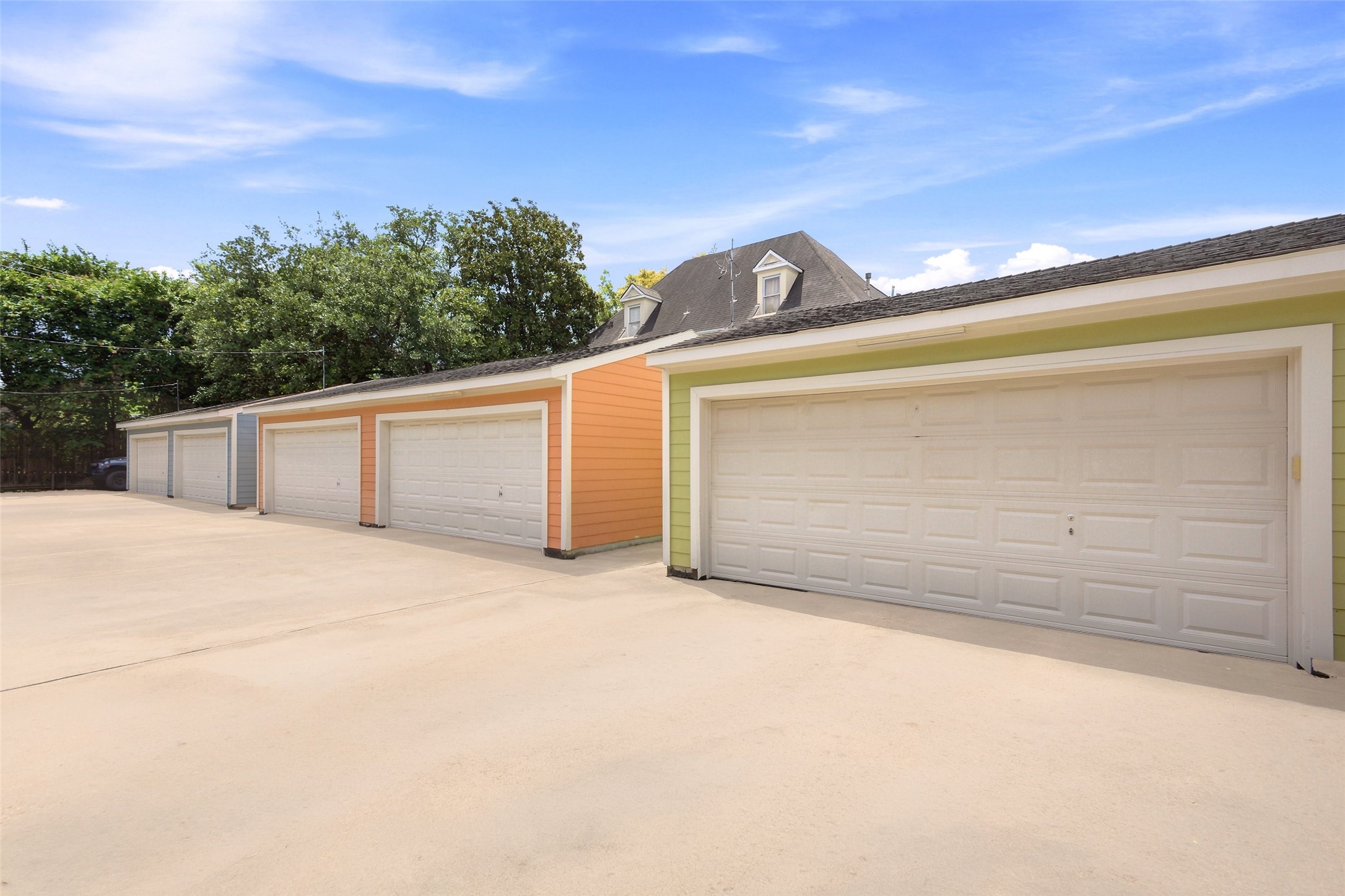 2409 North Boulevard, #A, Houston, TX 77098