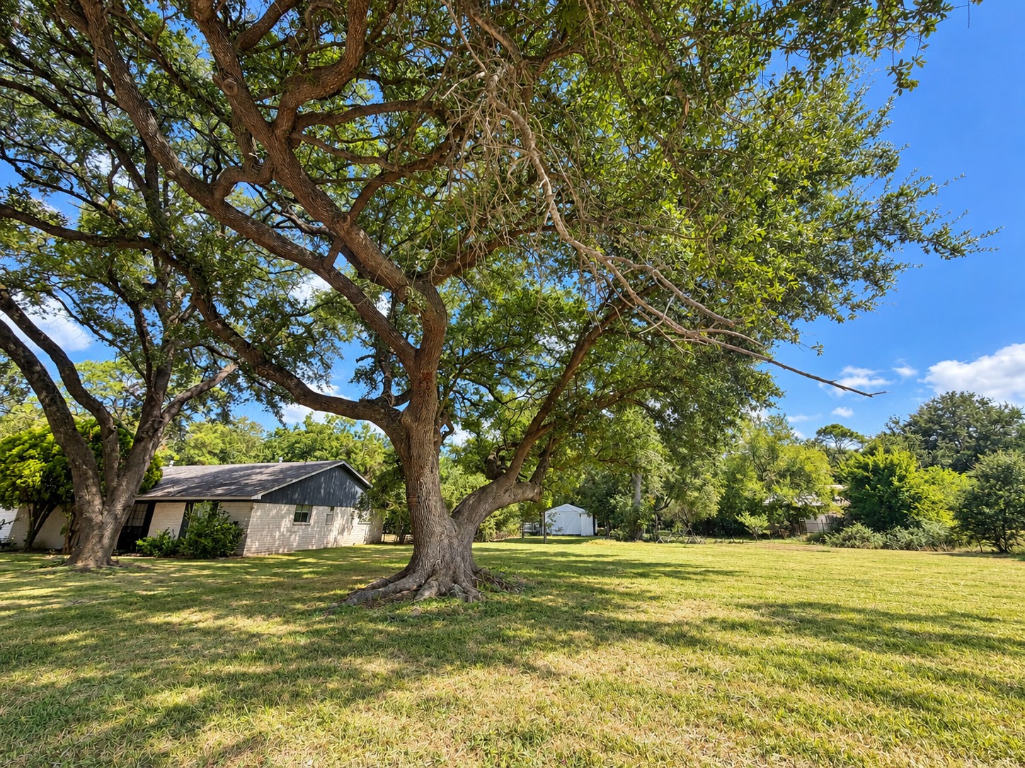 2211 Erickson Street, La Marque, TX 77568