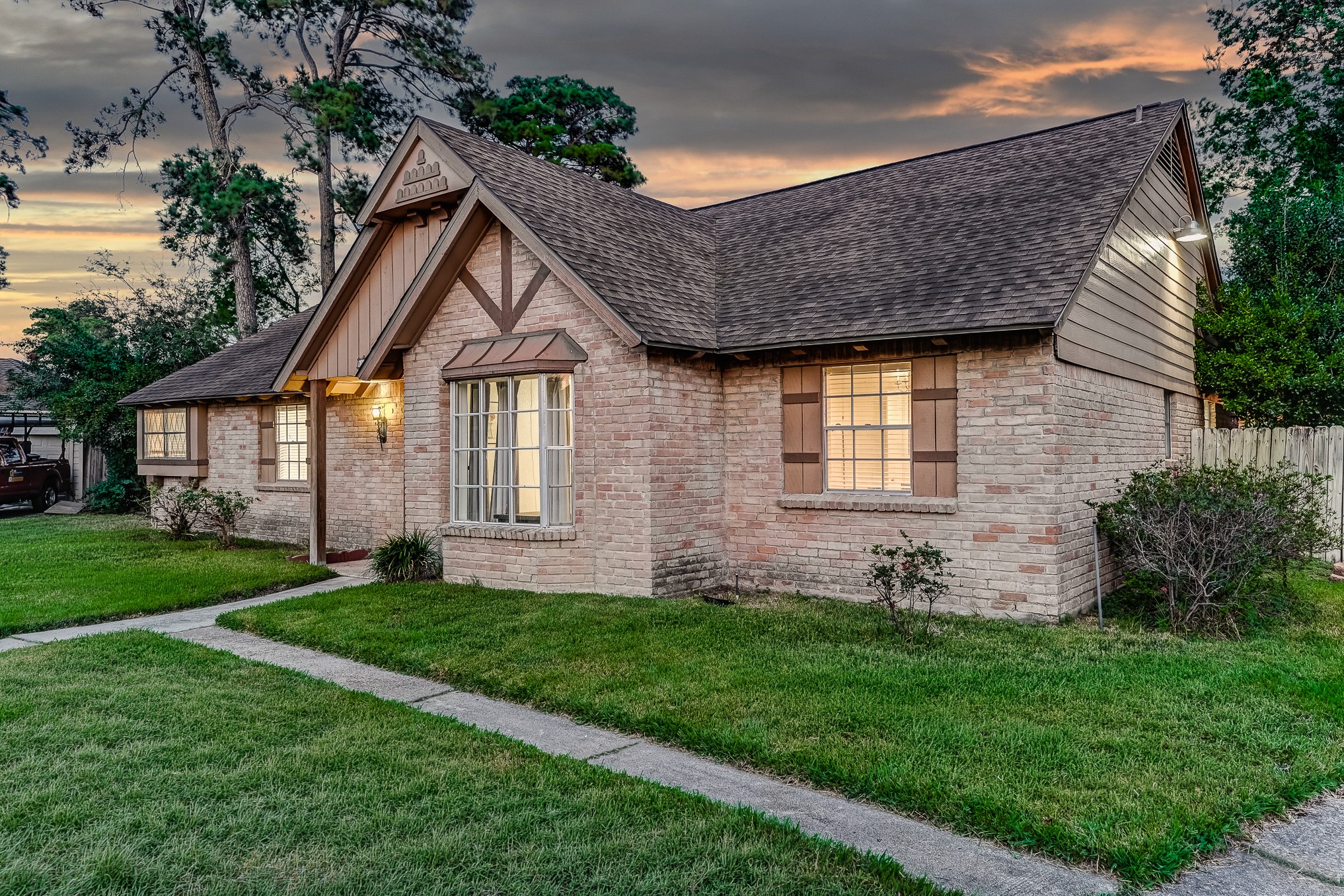 1130 Old Mill Lane, Houston, TX 77073 1130 Old Mill Lane, Houston, TX 77073