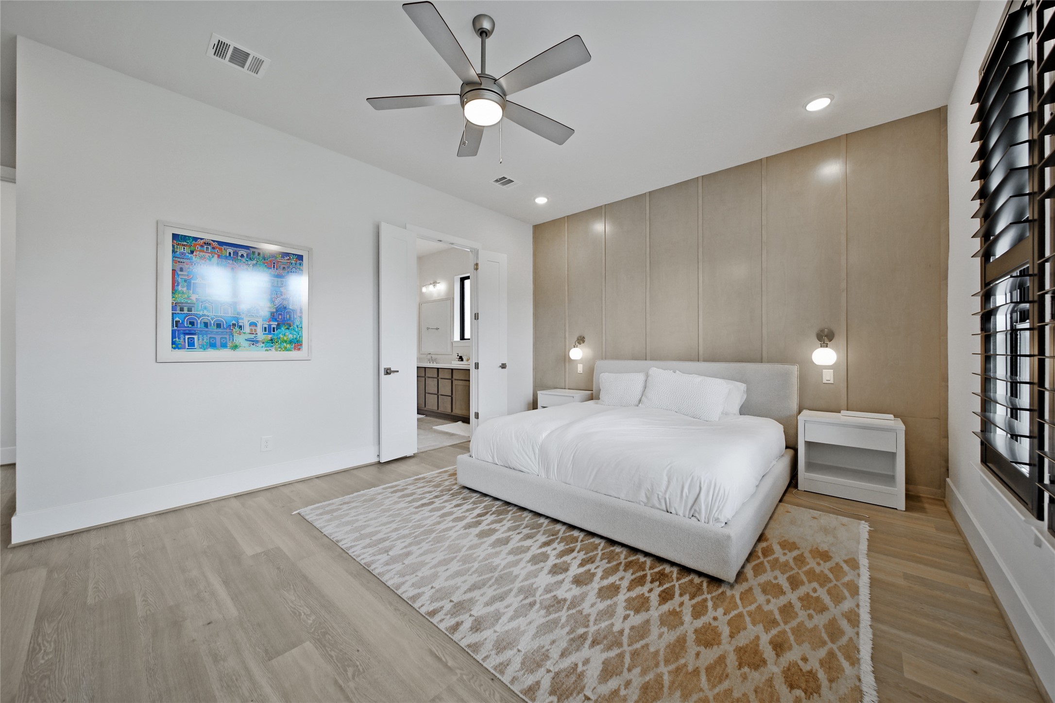 6 Gentle Branch Place, Tomball, TX 77375