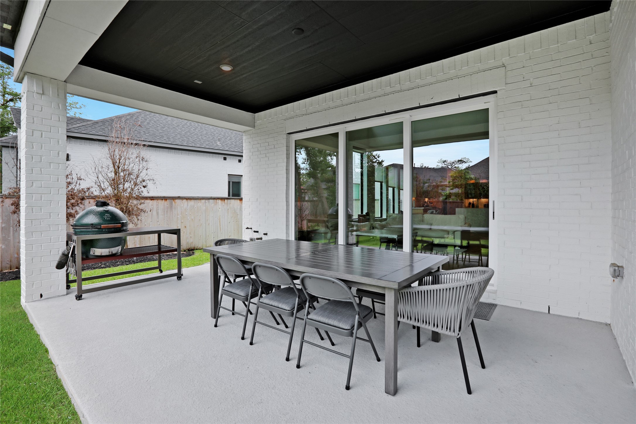 6 Gentle Branch Place, Tomball, TX 77375